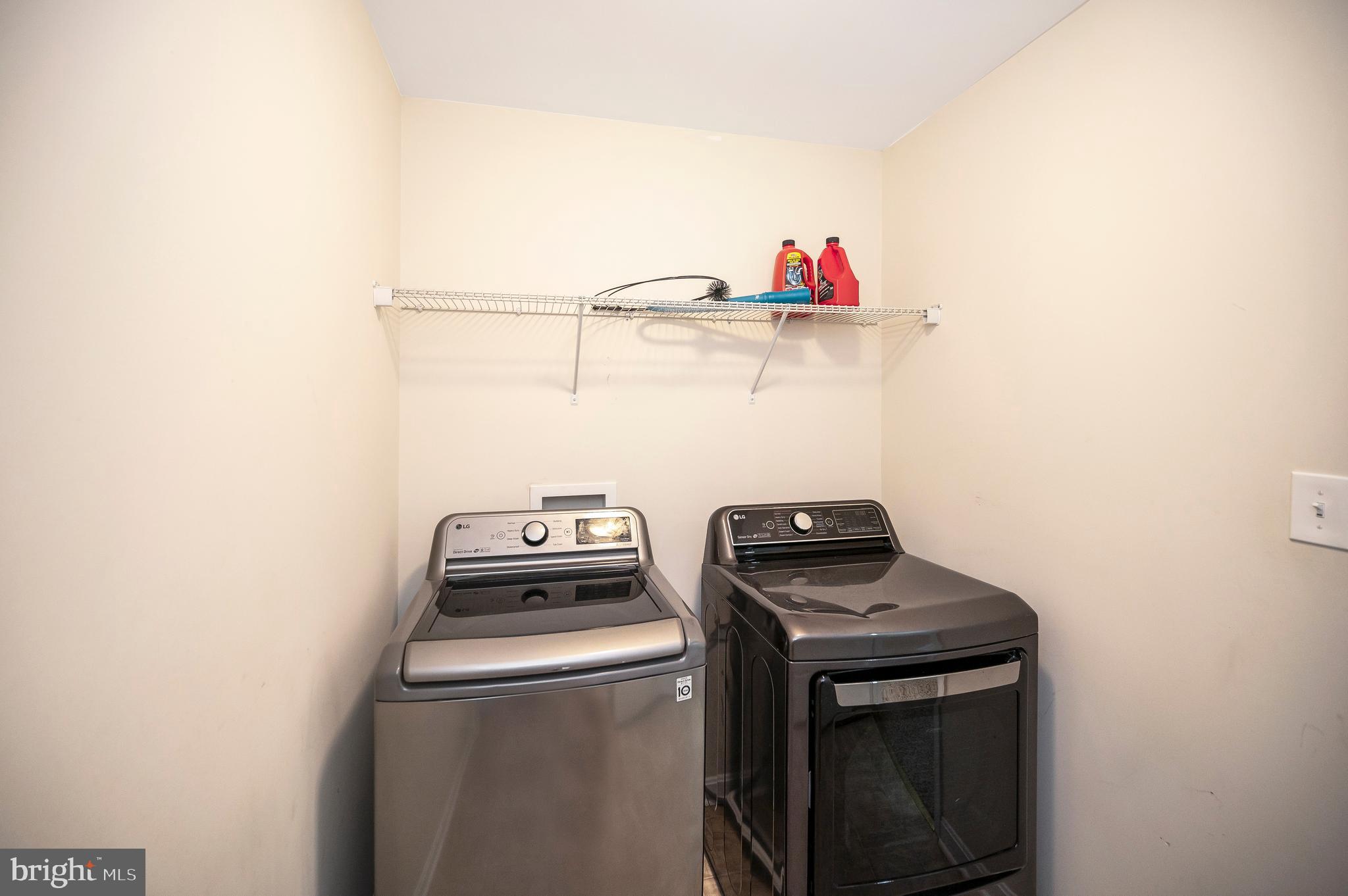 SHADE TREE - Residential Lease