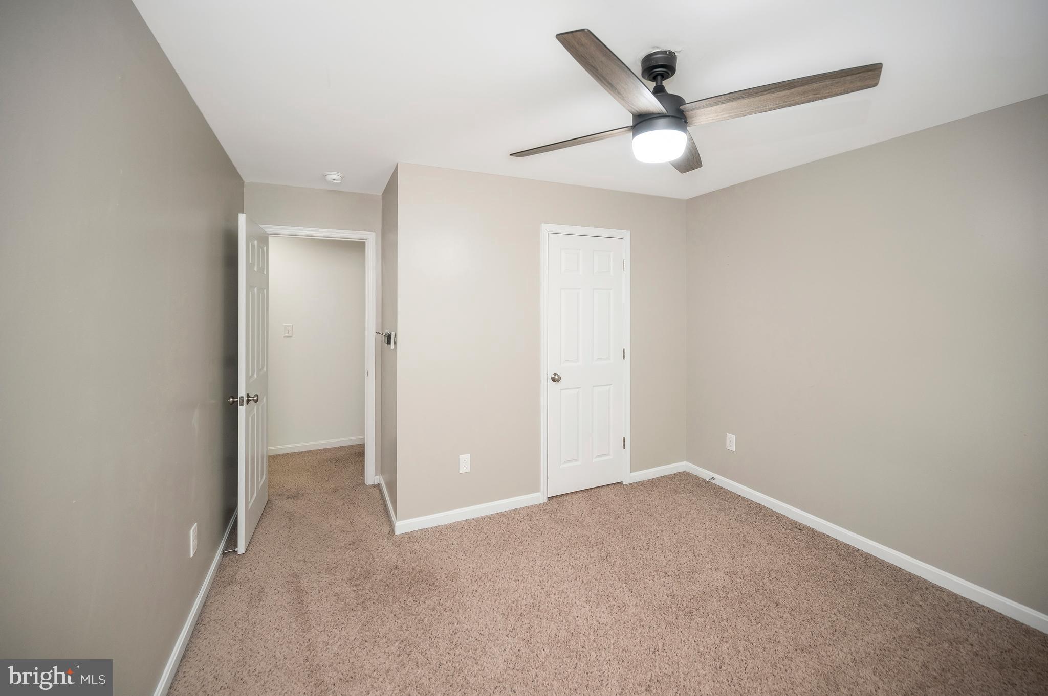 SHADE TREE - Residential Lease