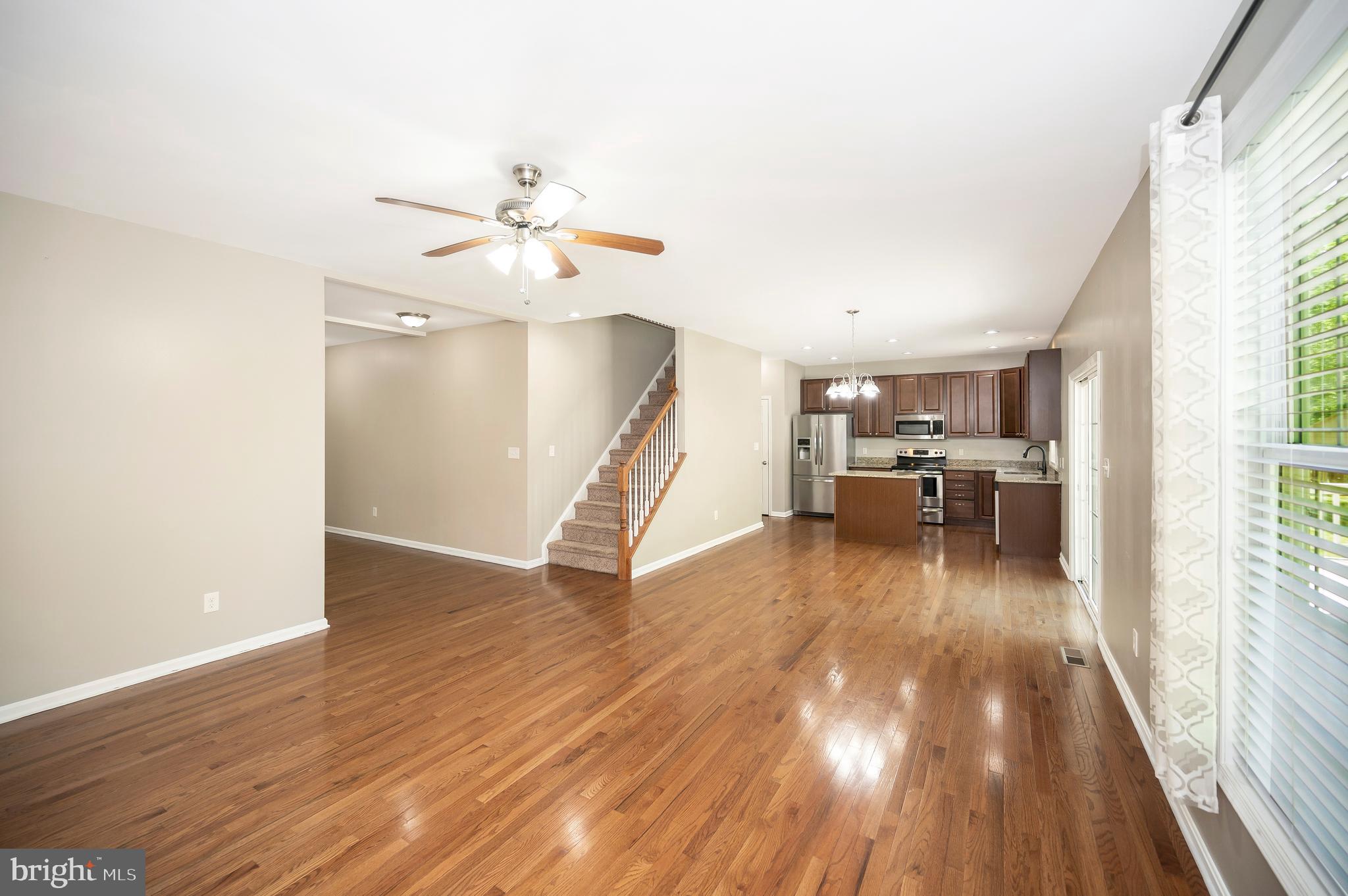 SHADE TREE - Residential Lease