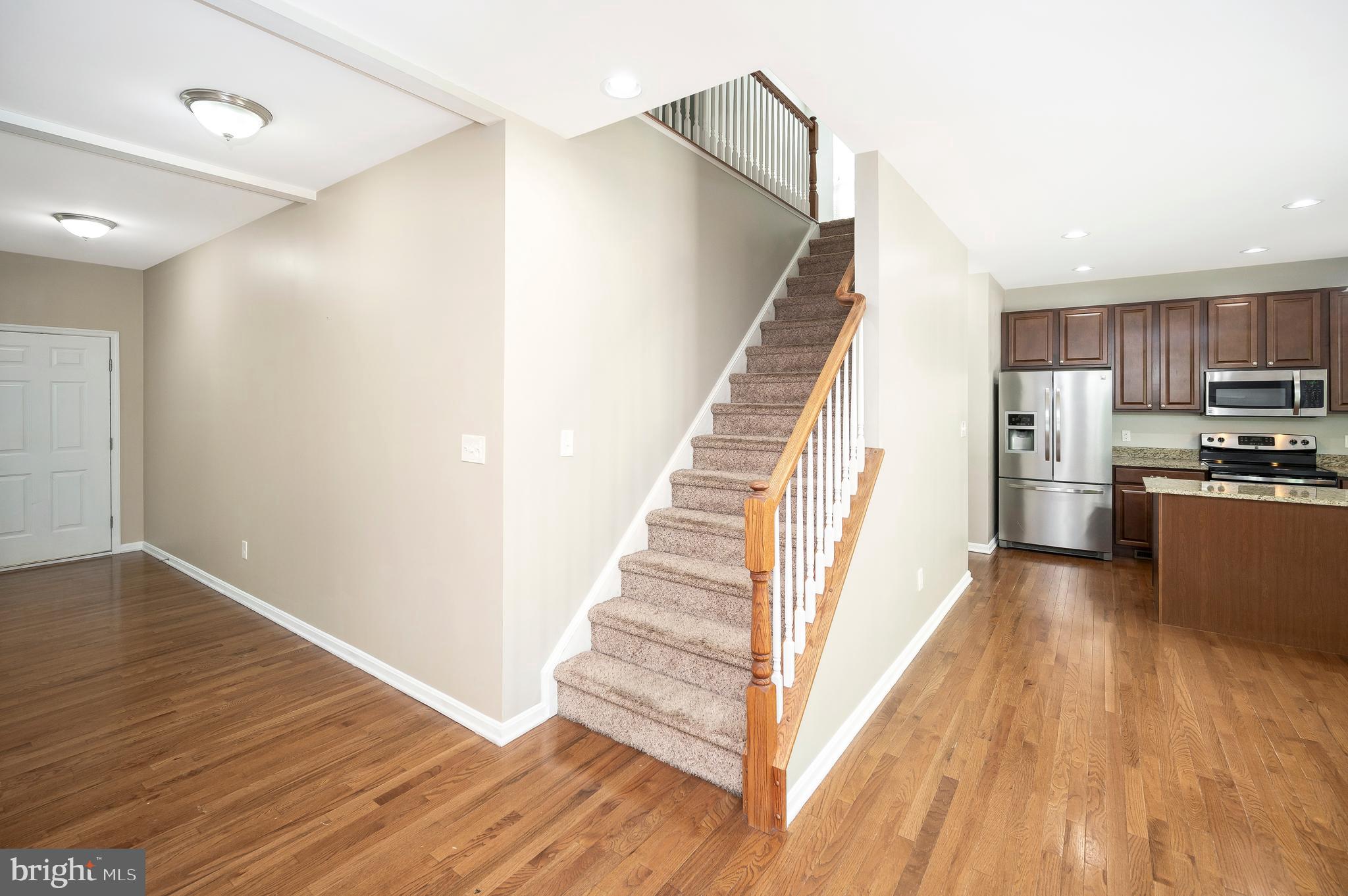 SHADE TREE - Residential Lease