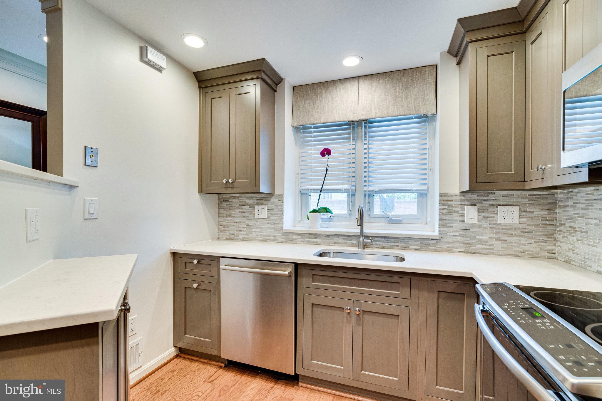 NETHERGATE - Residential