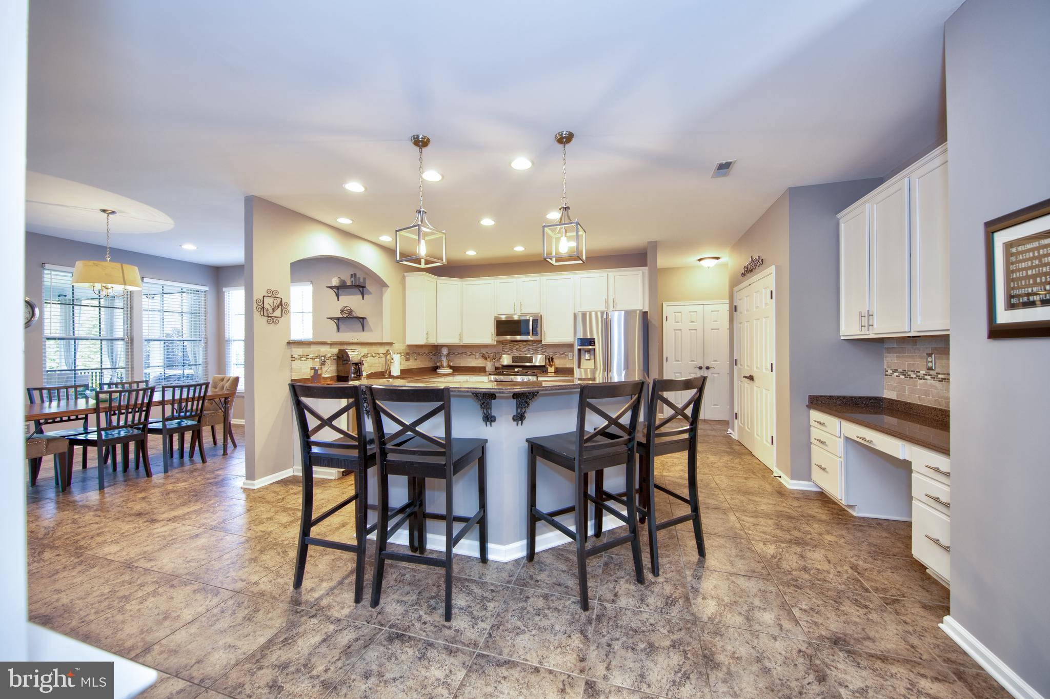 STONE RIDGE POINT - Residential