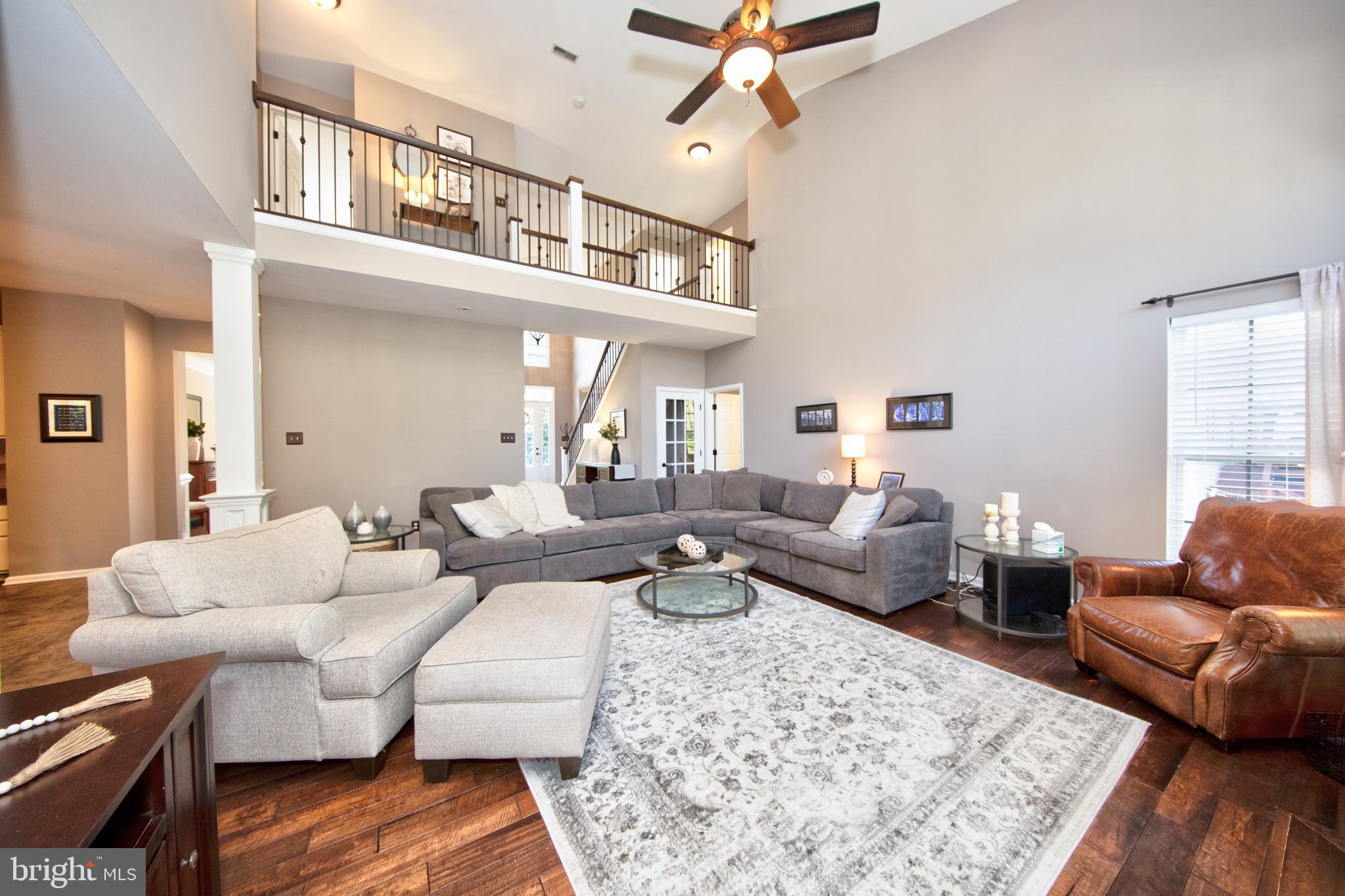 STONE RIDGE POINT - Residential