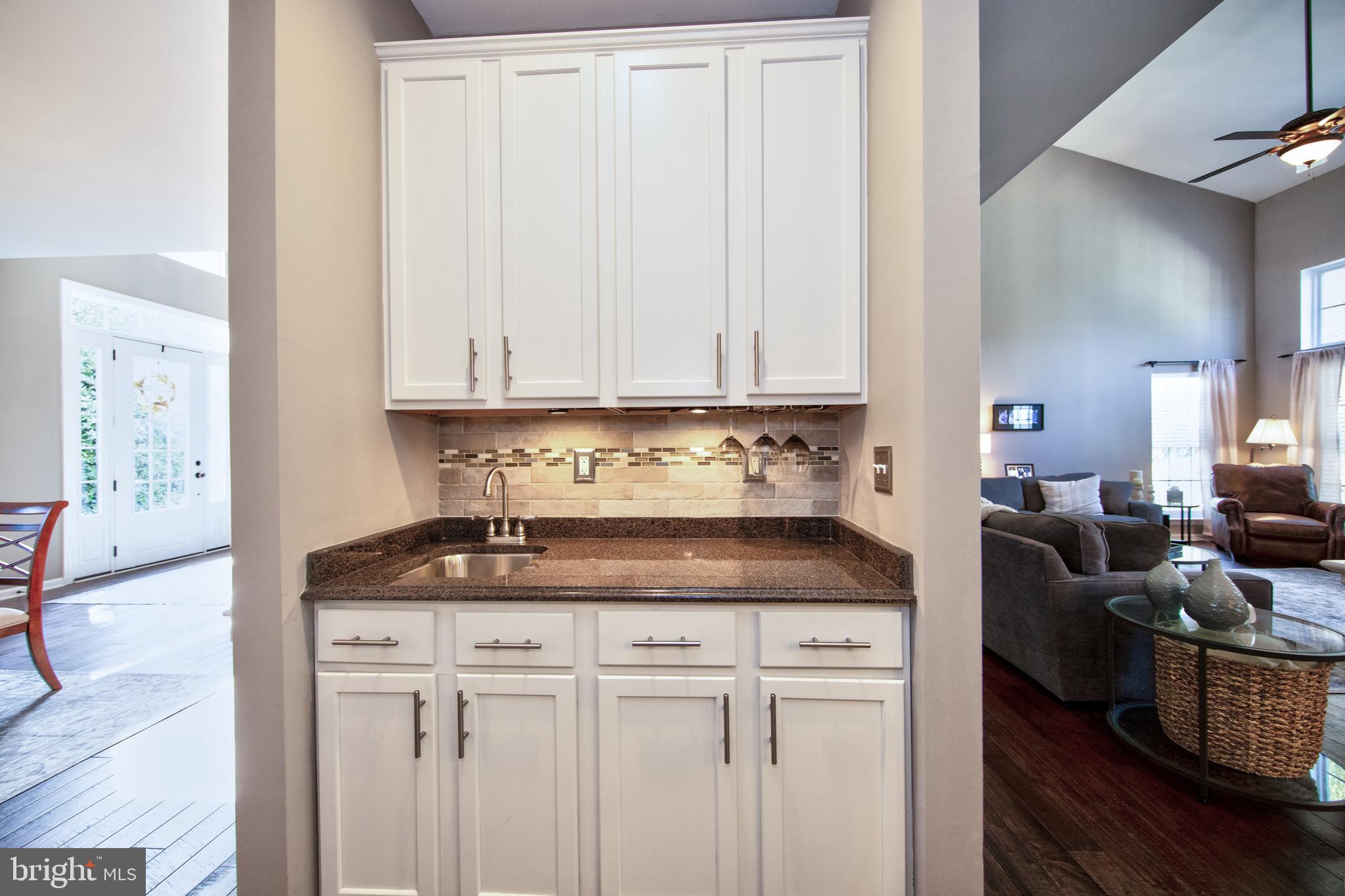 STONE RIDGE POINT - Residential