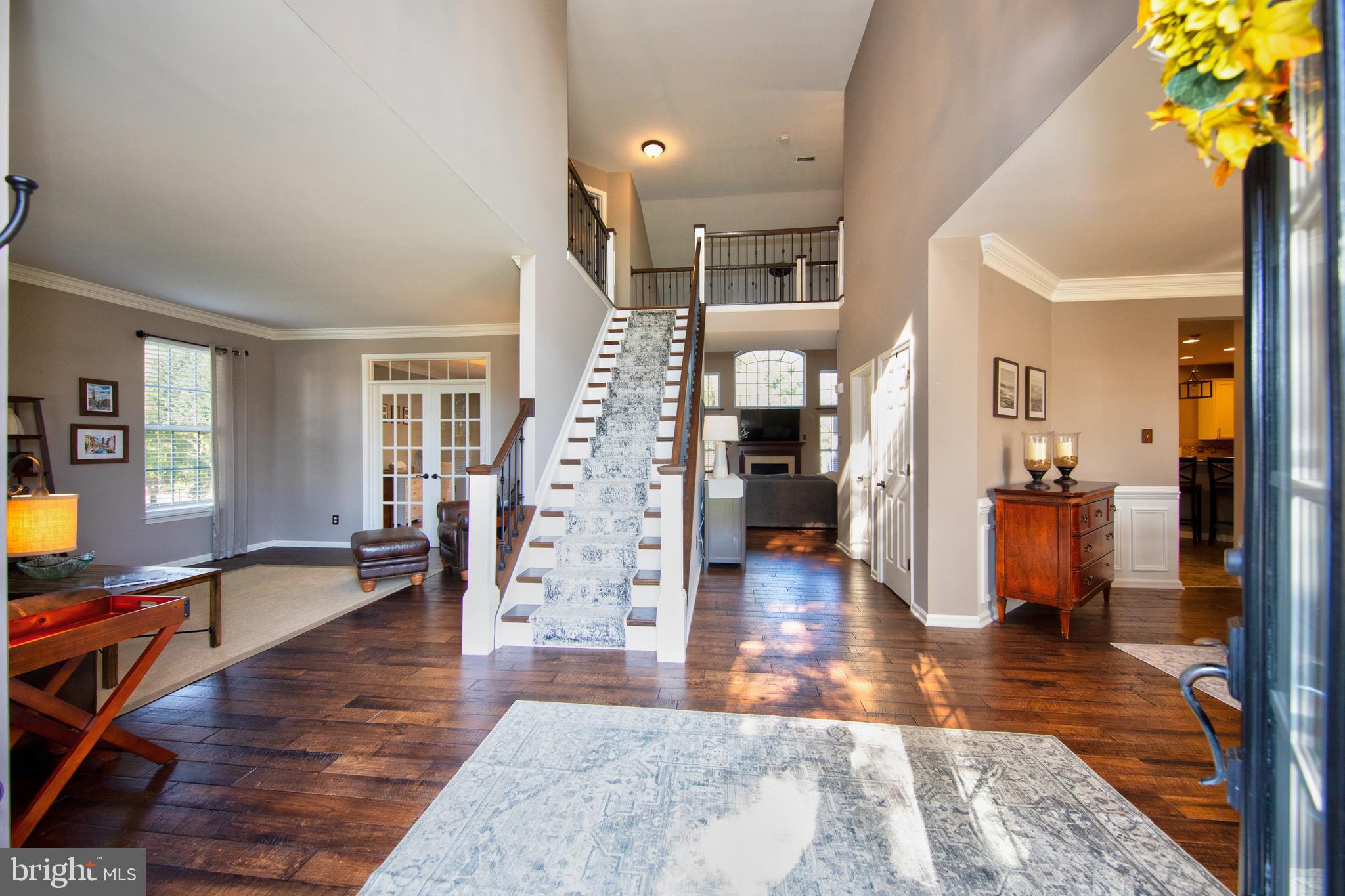 STONE RIDGE POINT - Residential