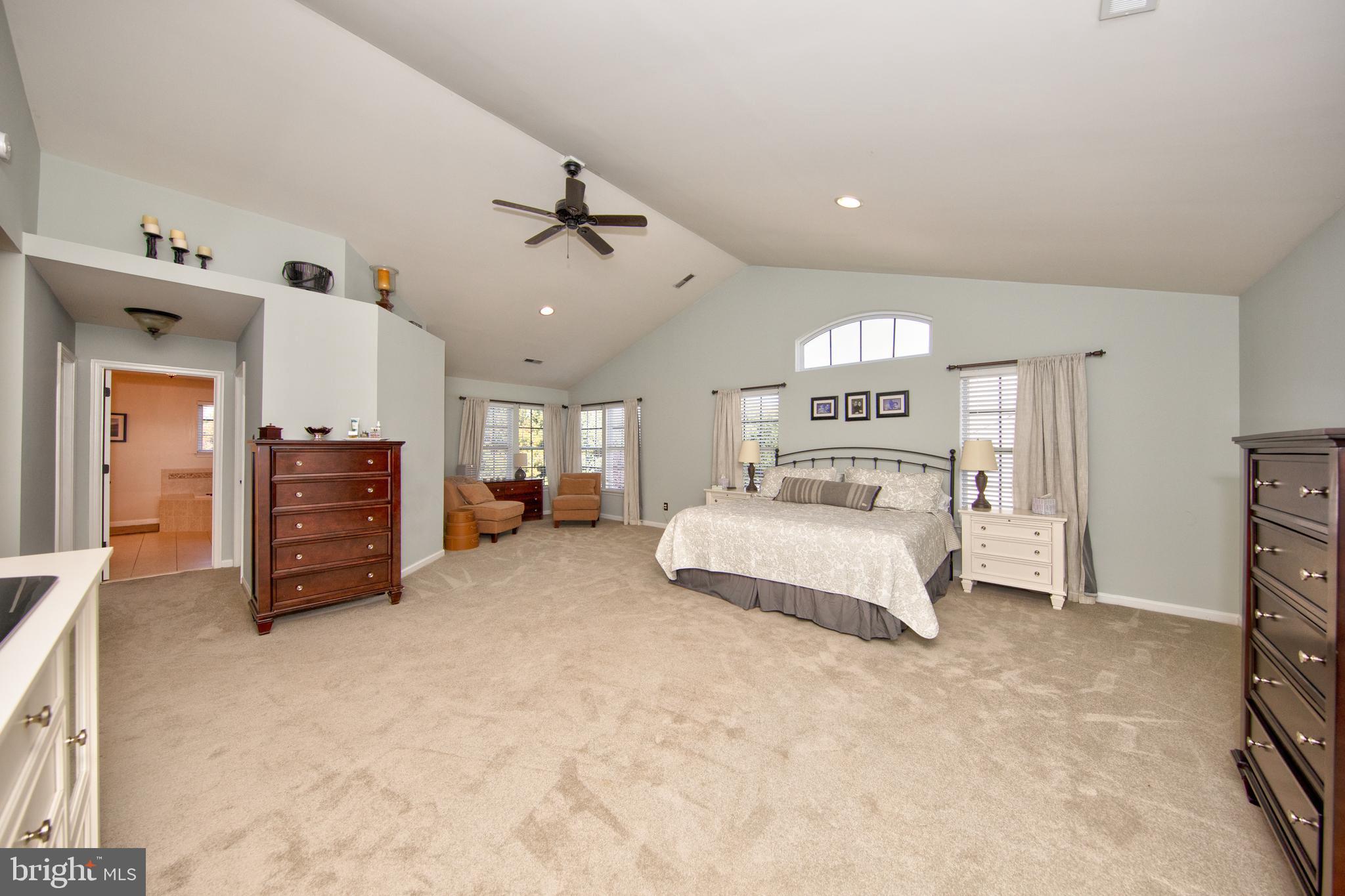 STONE RIDGE POINT - Residential