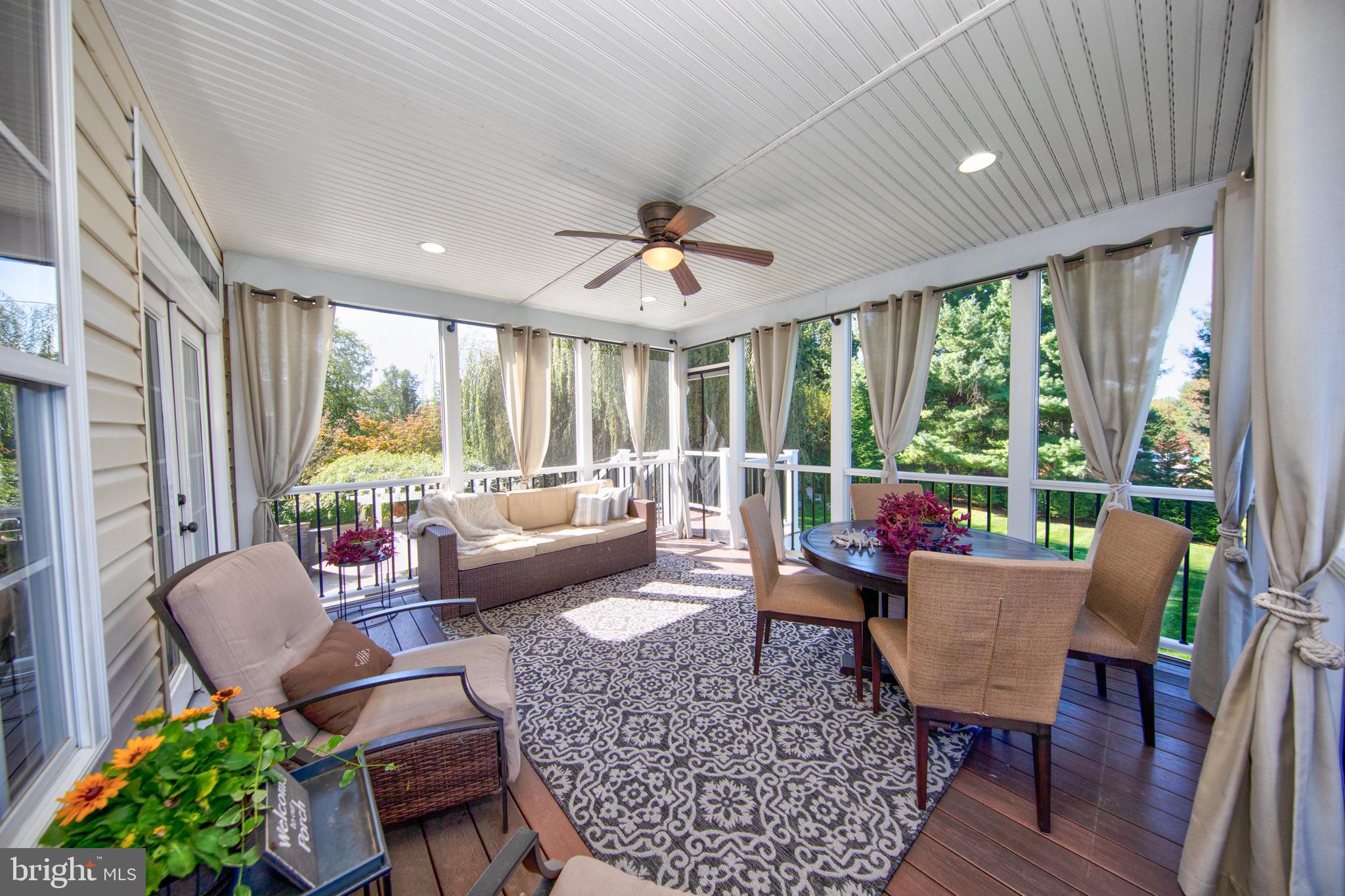 STONE RIDGE POINT - Residential