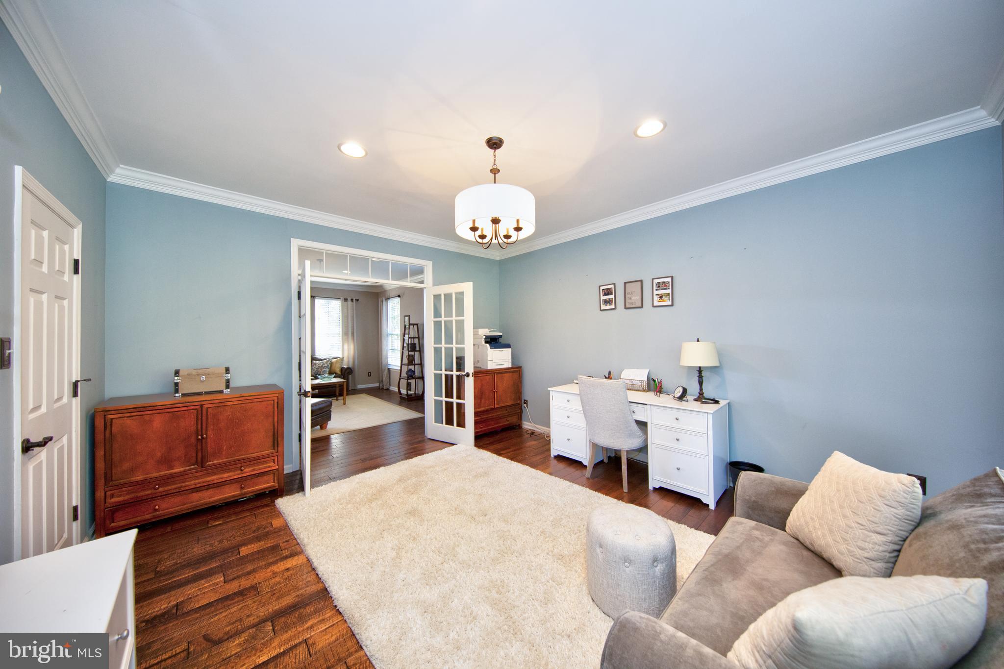 STONE RIDGE POINT - Residential