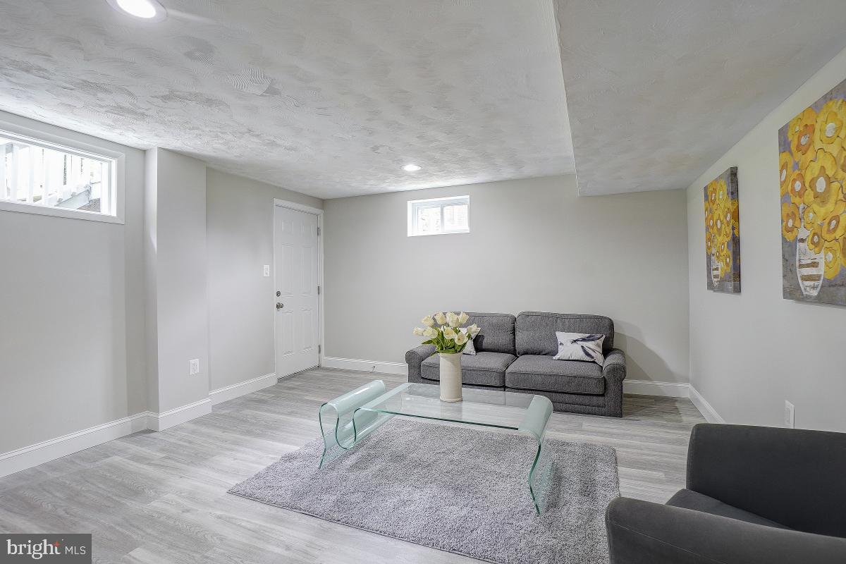 PLEASANTDALE - Residential