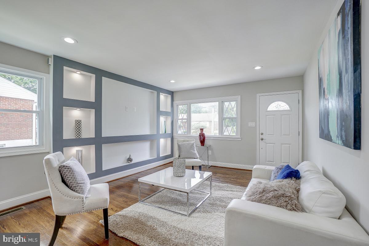 PLEASANTDALE - Residential