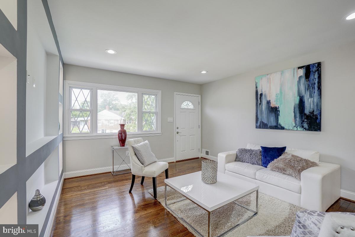 PLEASANTDALE - Residential