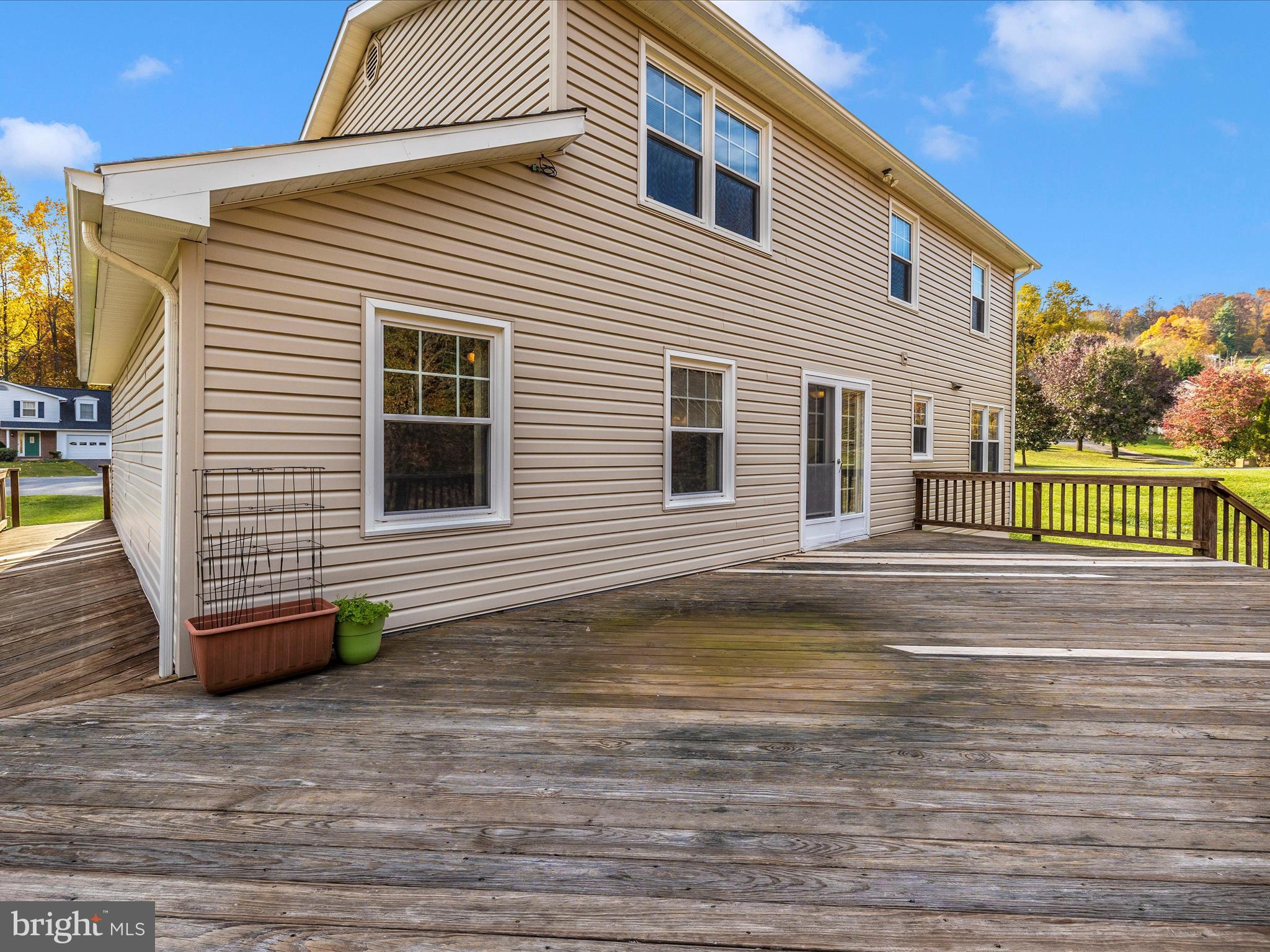 WINTERBORNE - Residential