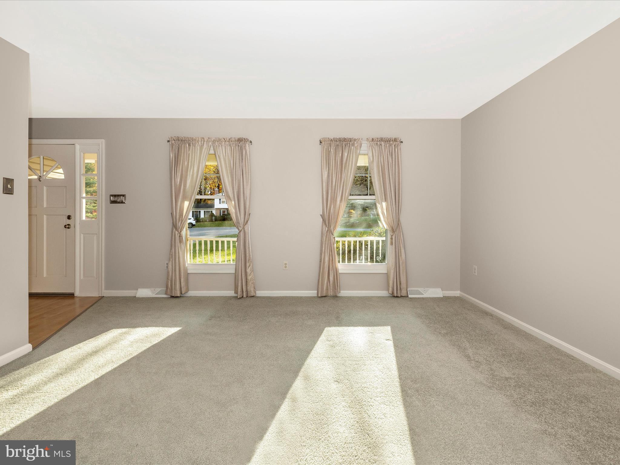 WINTERBORNE - Residential