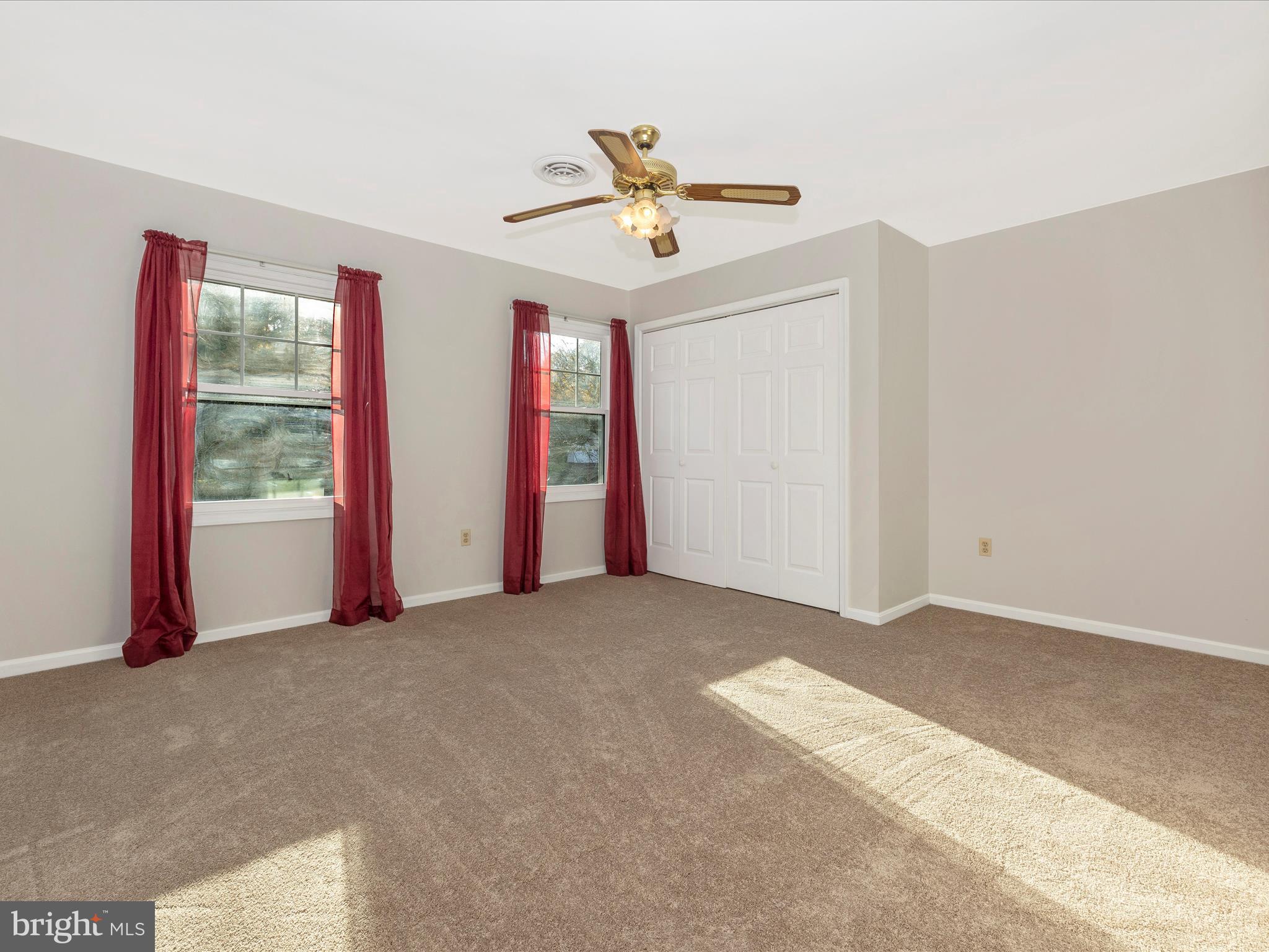 WINTERBORNE - Residential