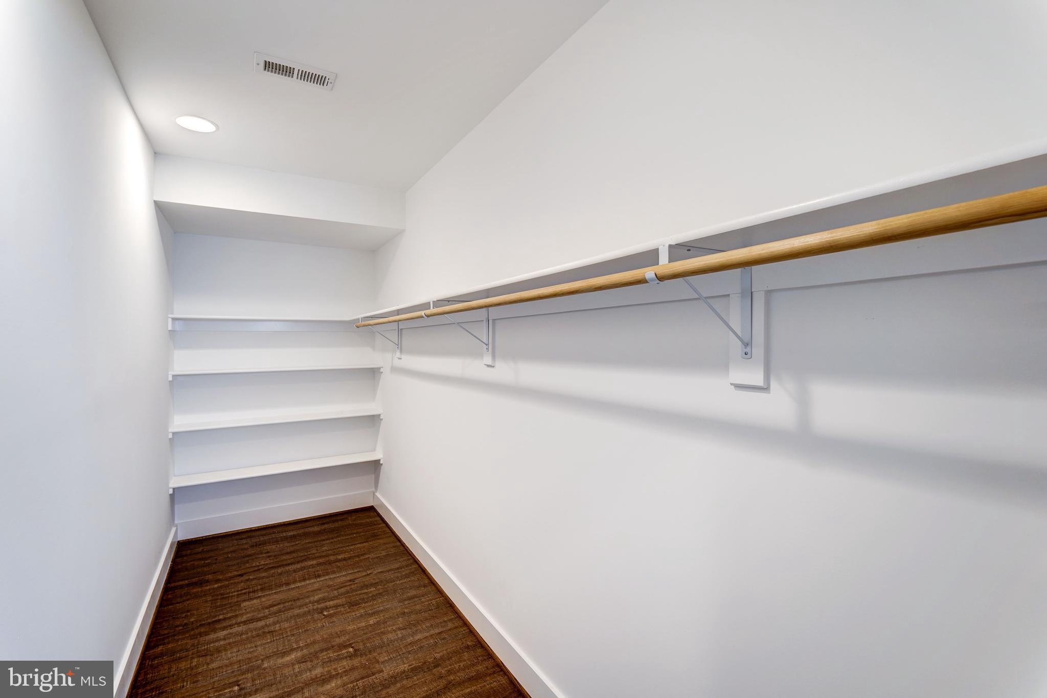 BON AIR - Residential