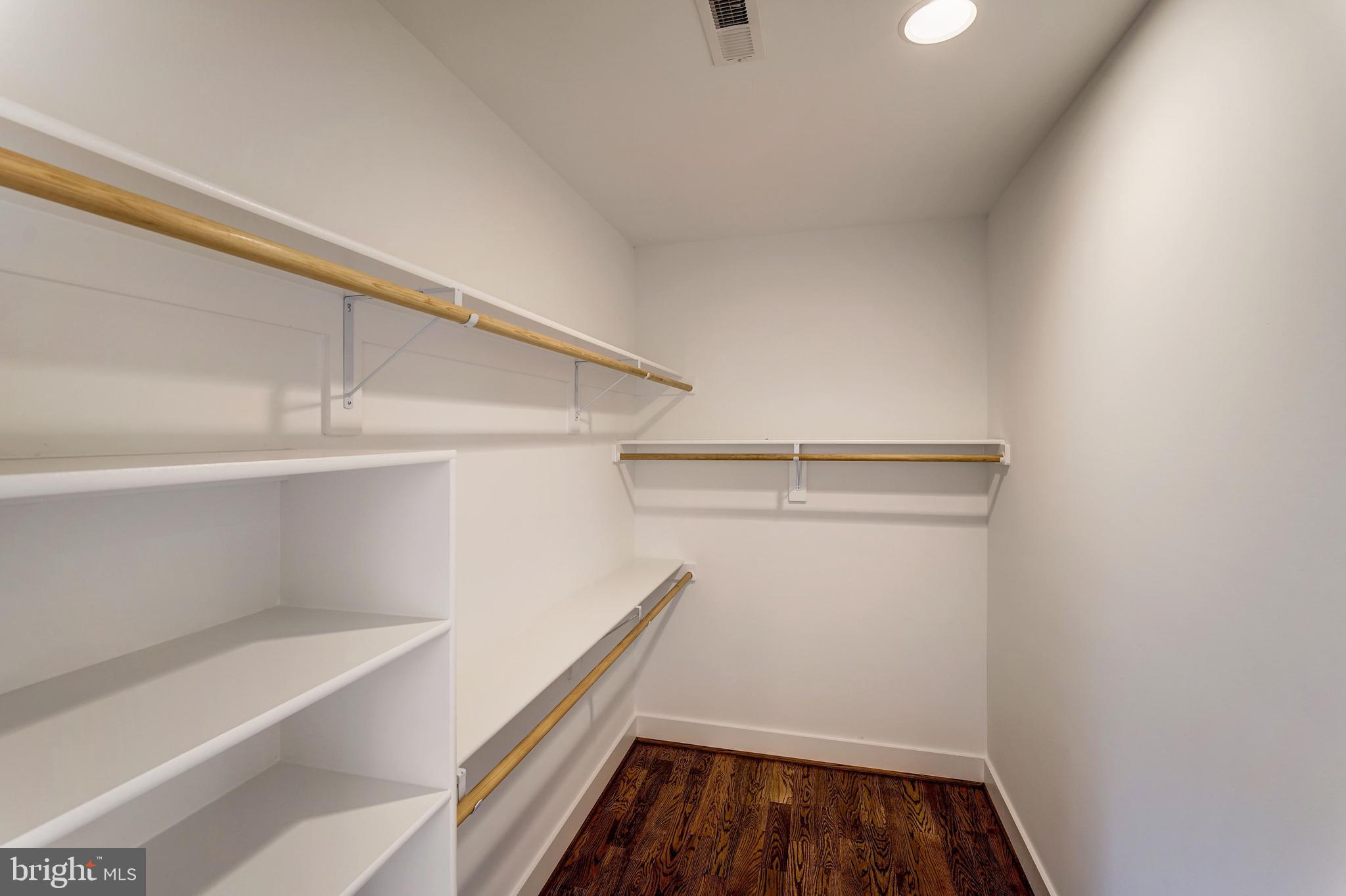 BON AIR - Residential