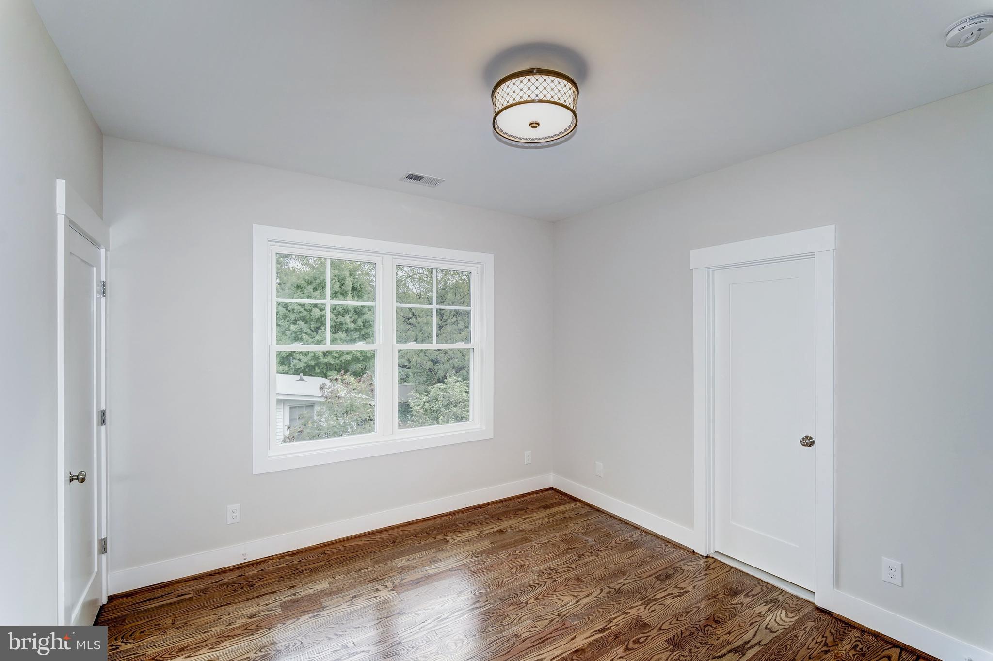 BON AIR - Residential