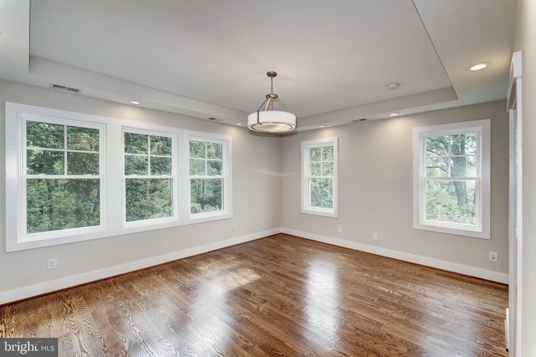 BON AIR - Residential