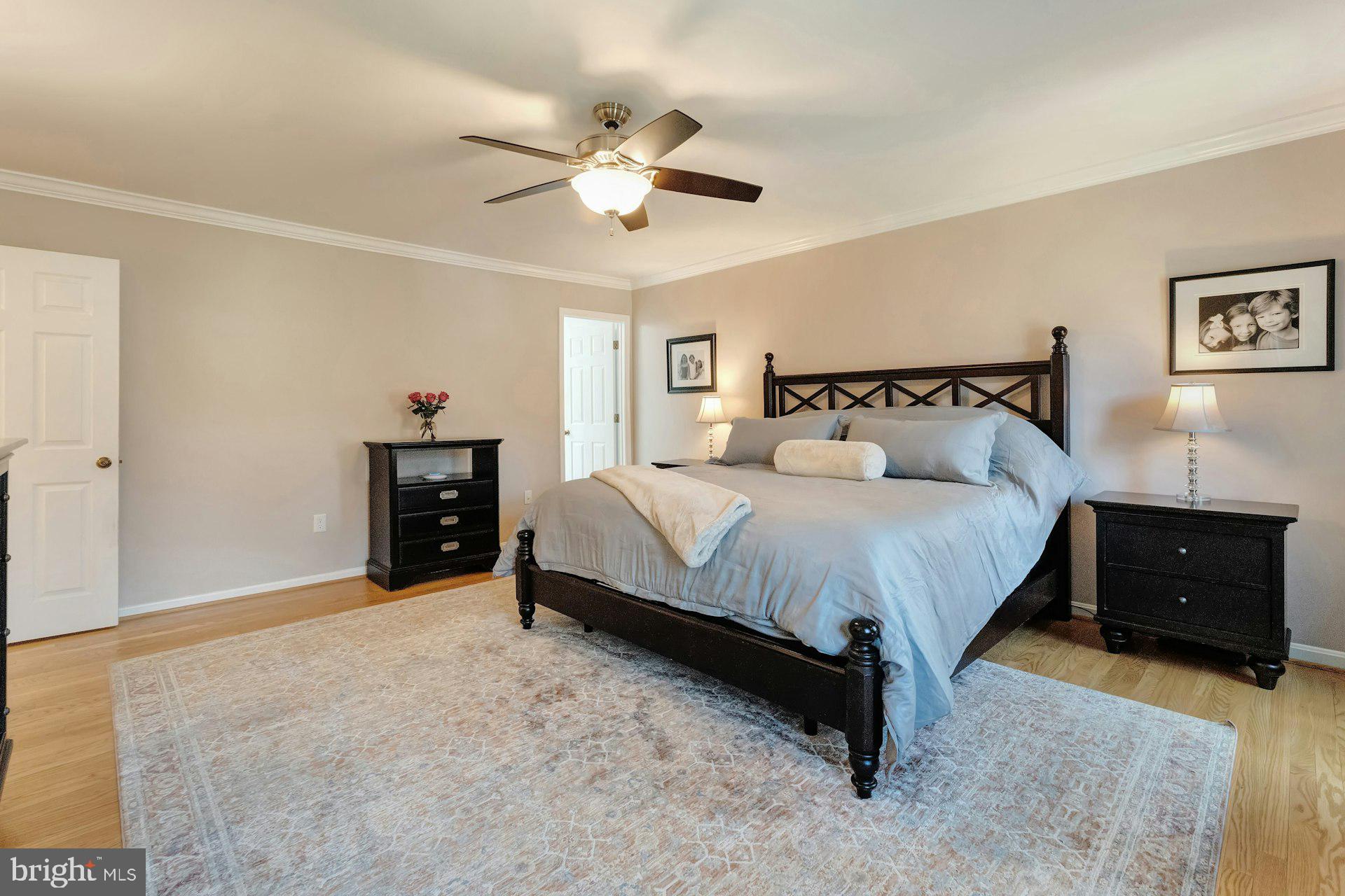 WAPLES MILL ESTATES - Residential