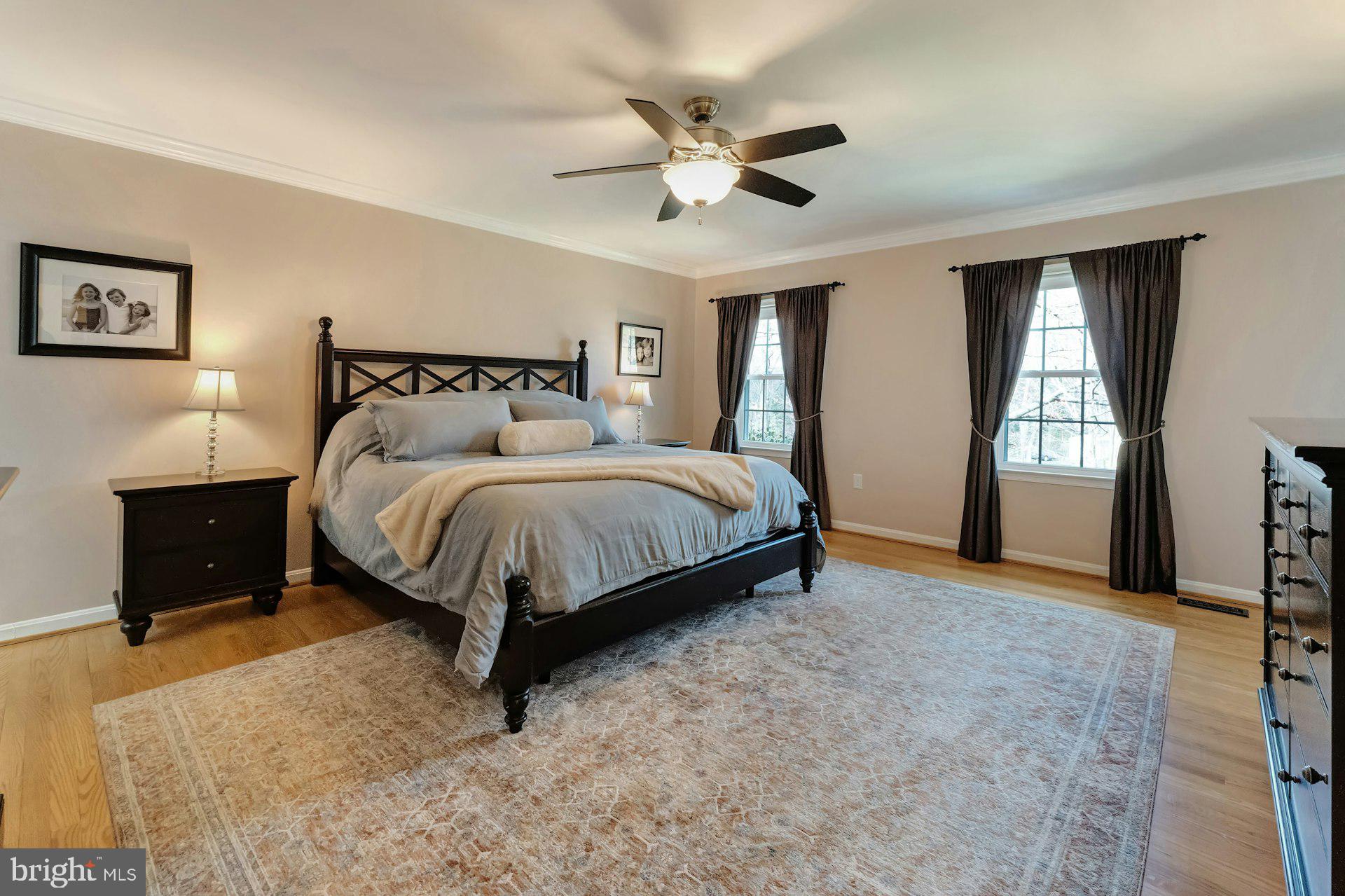 WAPLES MILL ESTATES - Residential