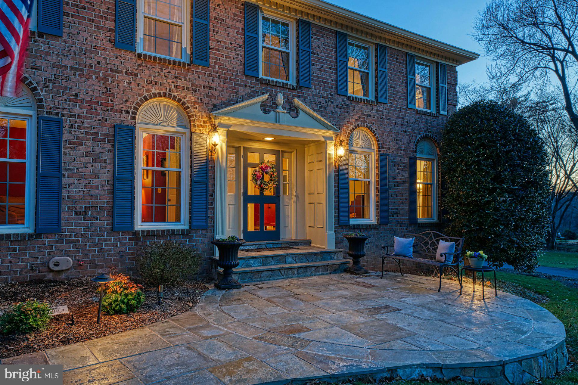 WAPLES MILL ESTATES - Residential