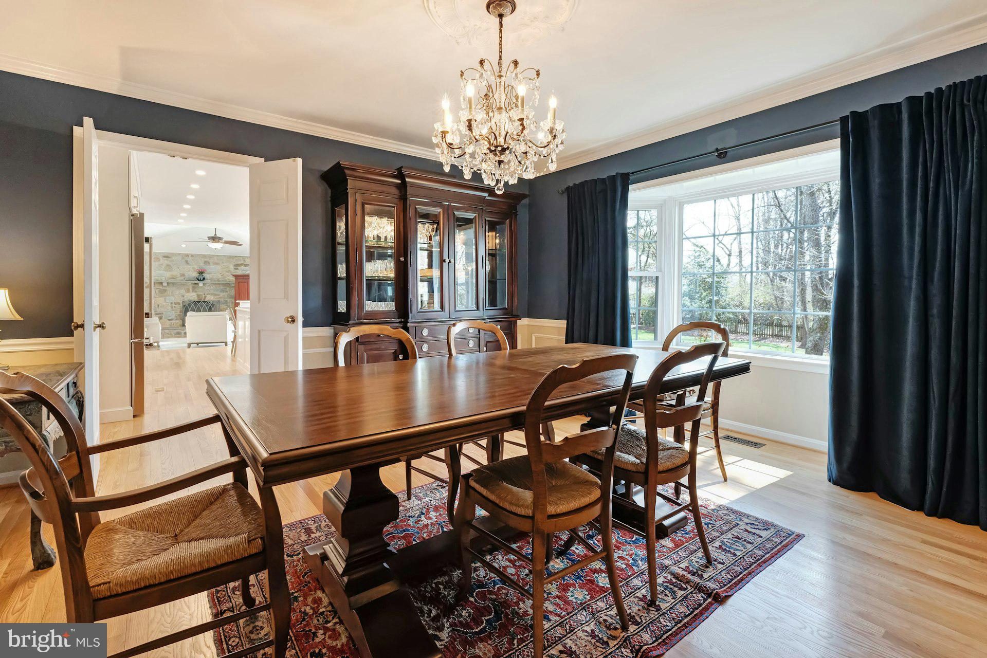 WAPLES MILL ESTATES - Residential