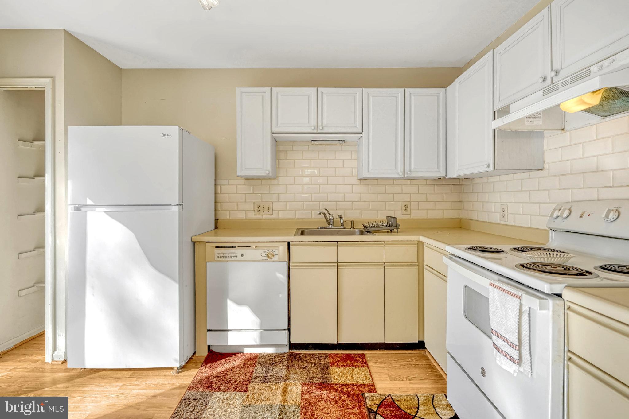 SEQUOIA LEA - Residential