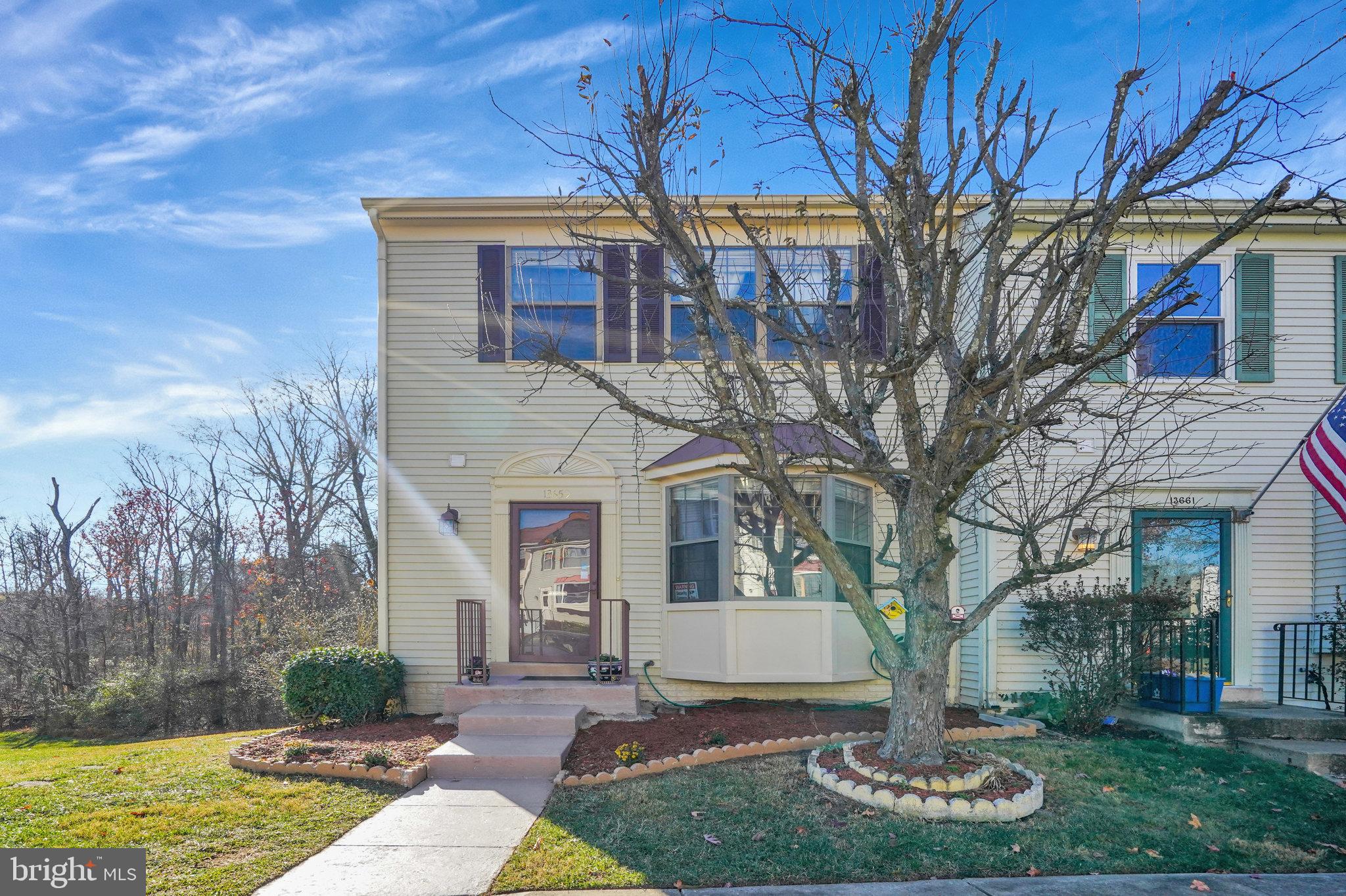 SEQUOIA LEA - Residential