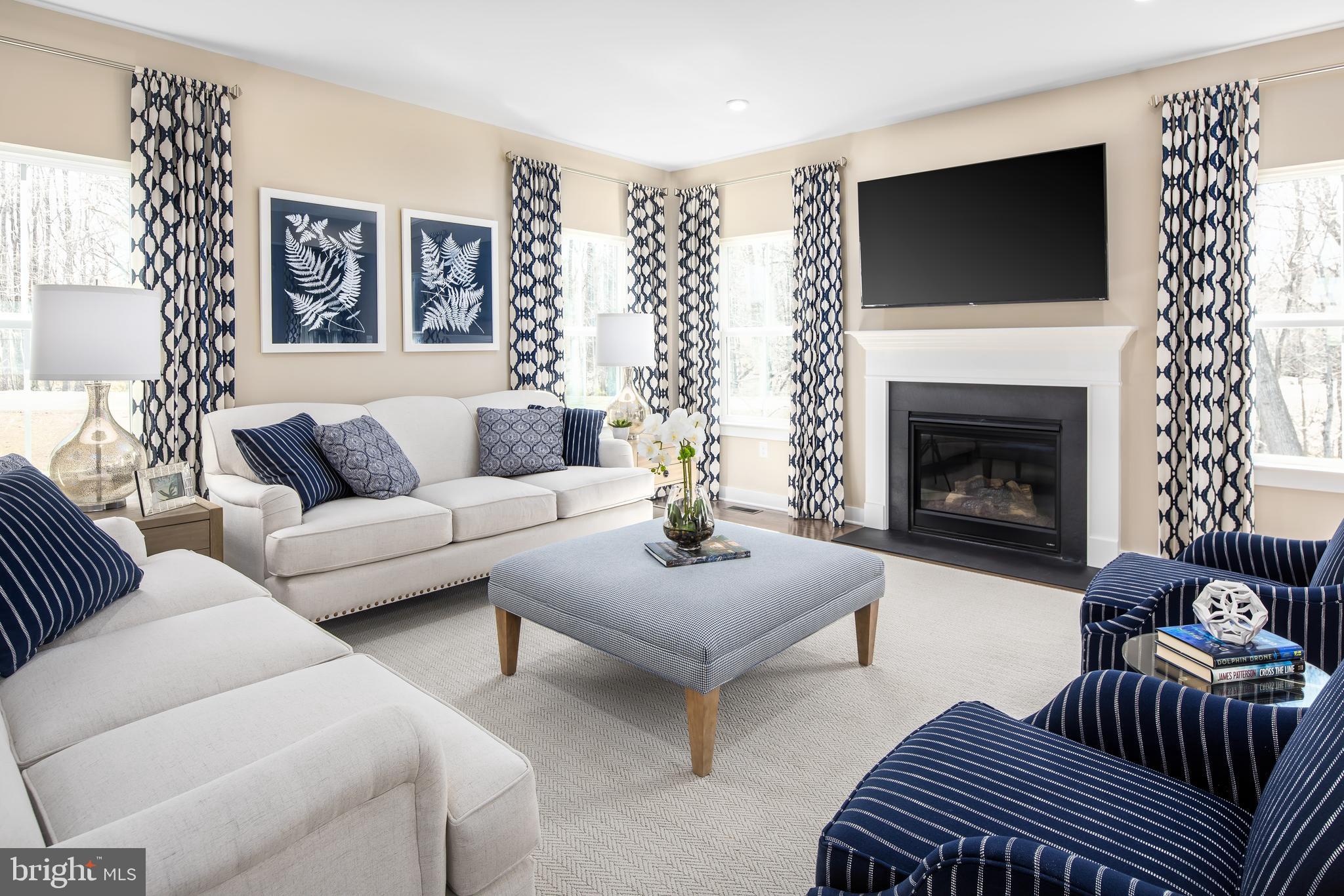 CANTER CREEK - Residential