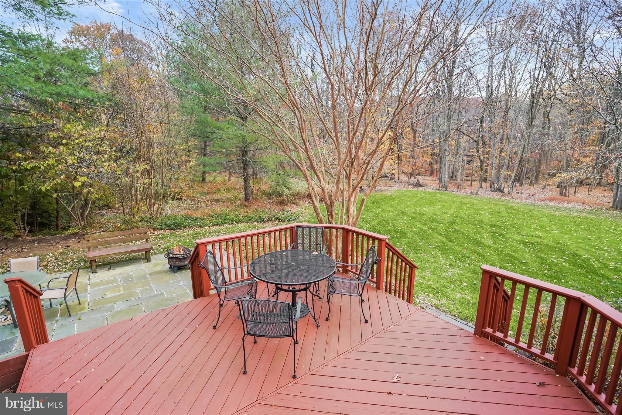 ASHLEIGH KNOLLS - Residential