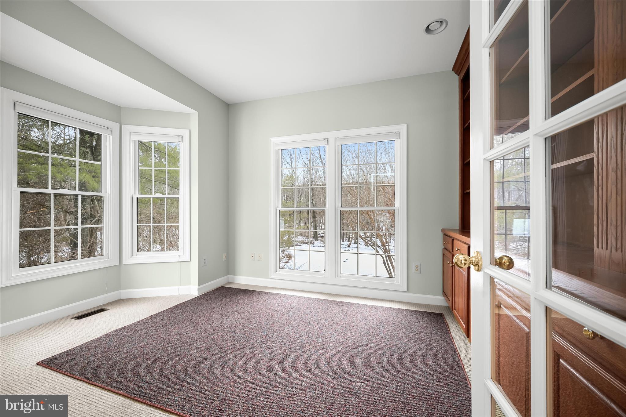 ASHLEIGH KNOLLS - Residential