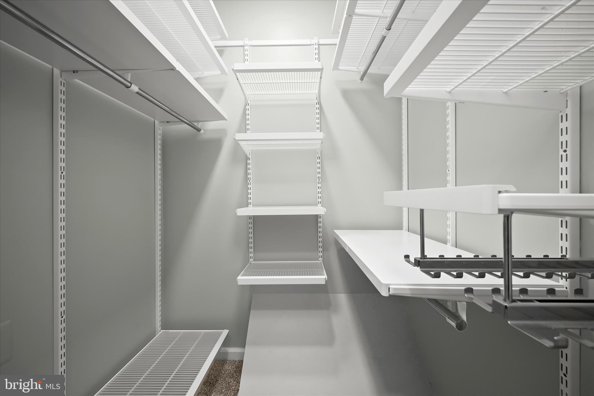 ASHLEIGH KNOLLS - Residential