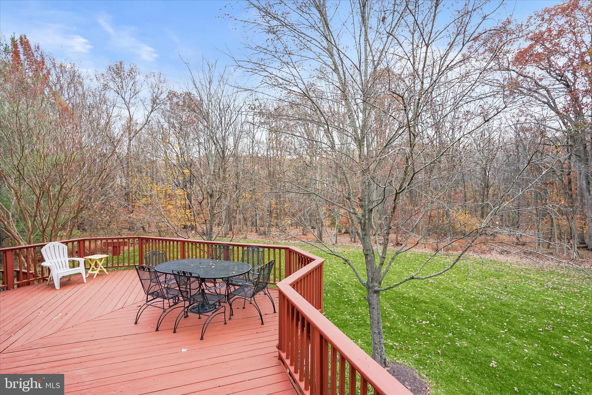 ASHLEIGH KNOLLS - Residential