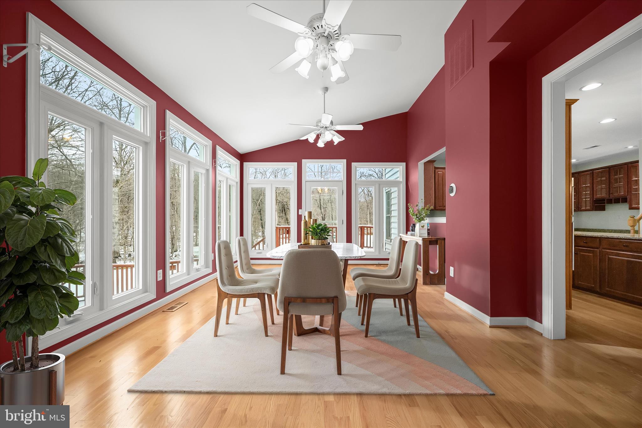 ASHLEIGH KNOLLS - Residential