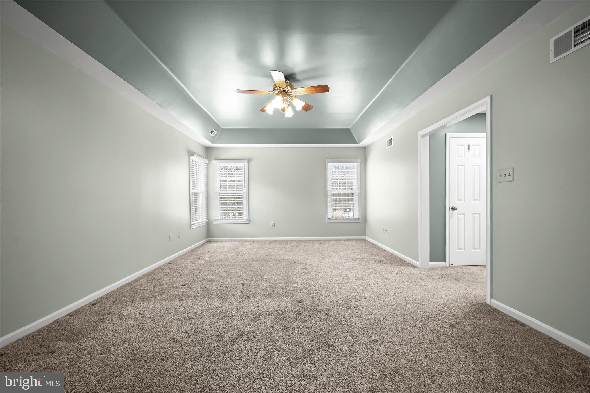 ASHLEIGH KNOLLS - Residential