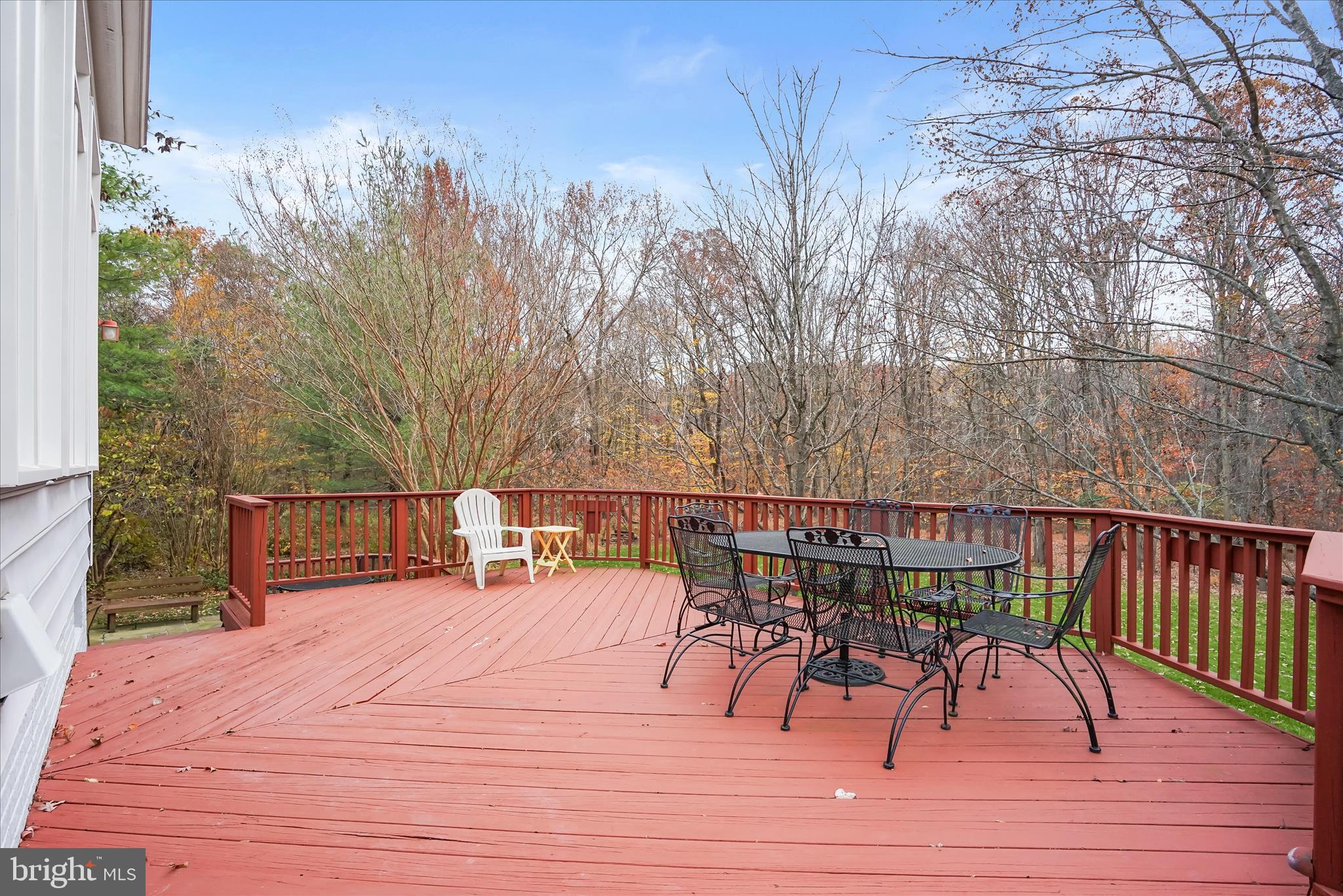 ASHLEIGH KNOLLS - Residential