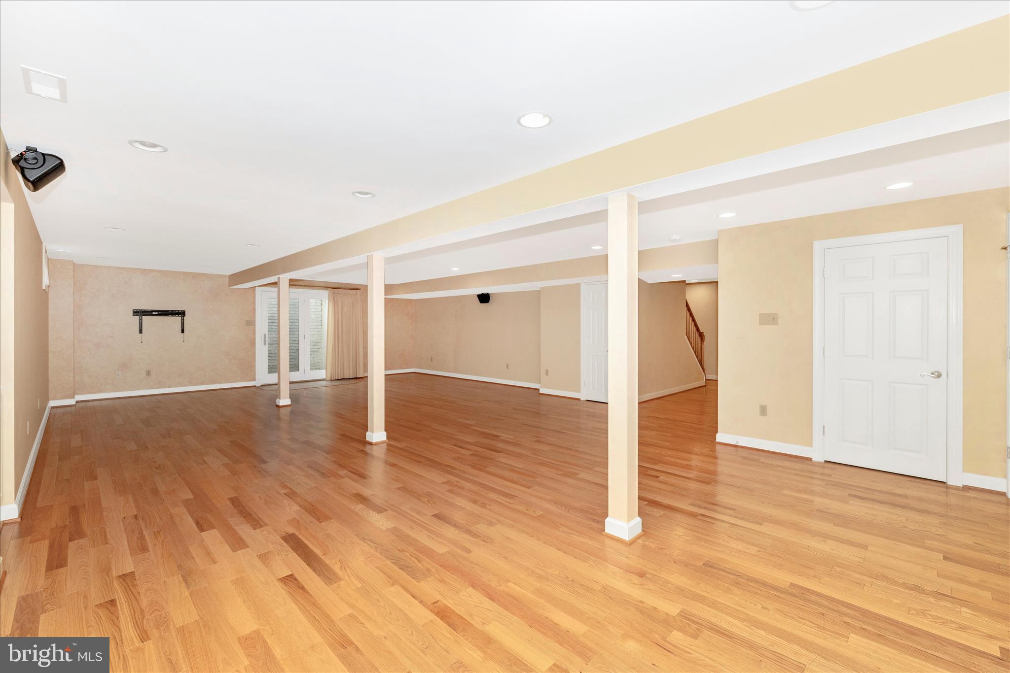 FOXFIELD AT MIDDLETOWN - Residential