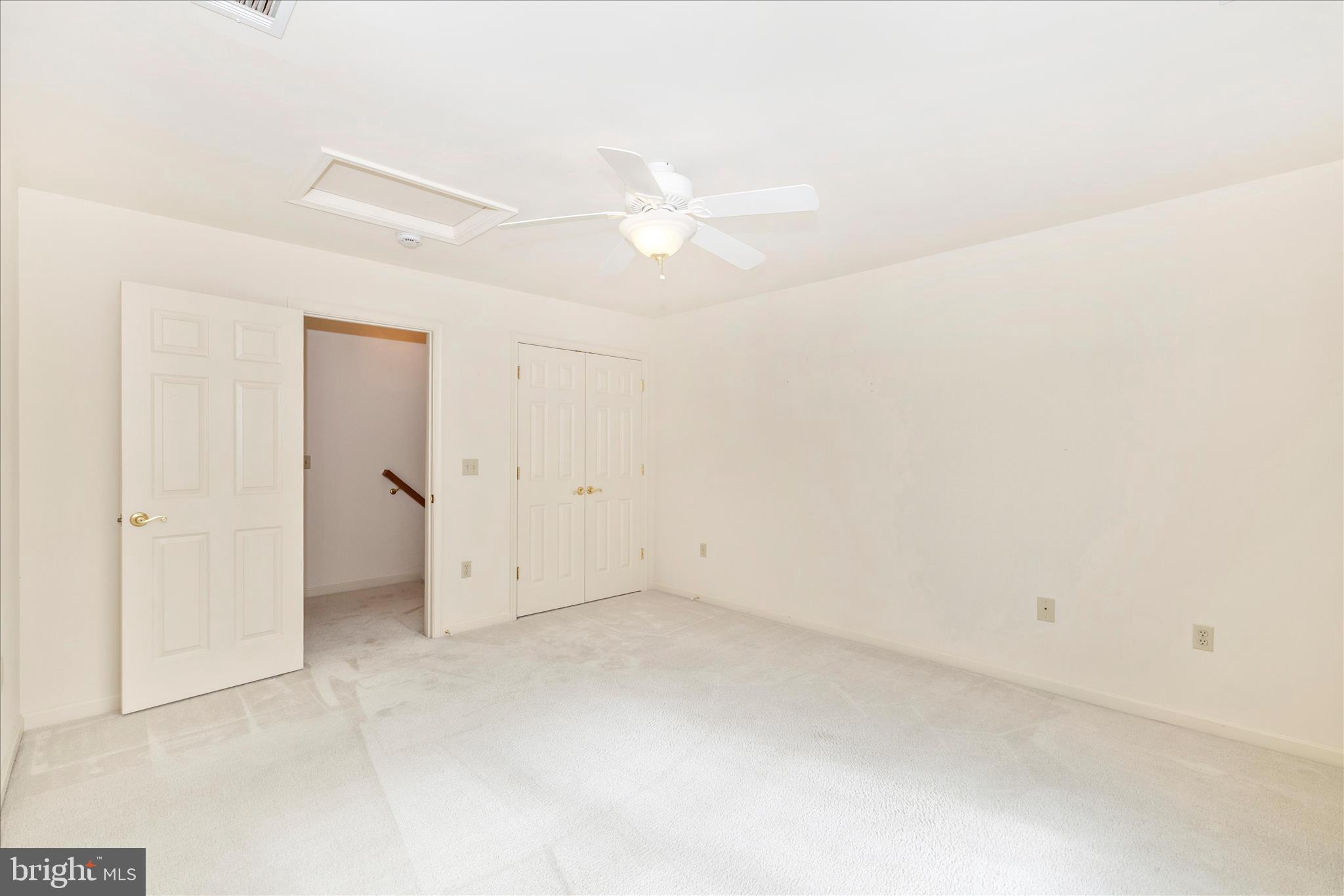 FOXFIELD AT MIDDLETOWN - Residential