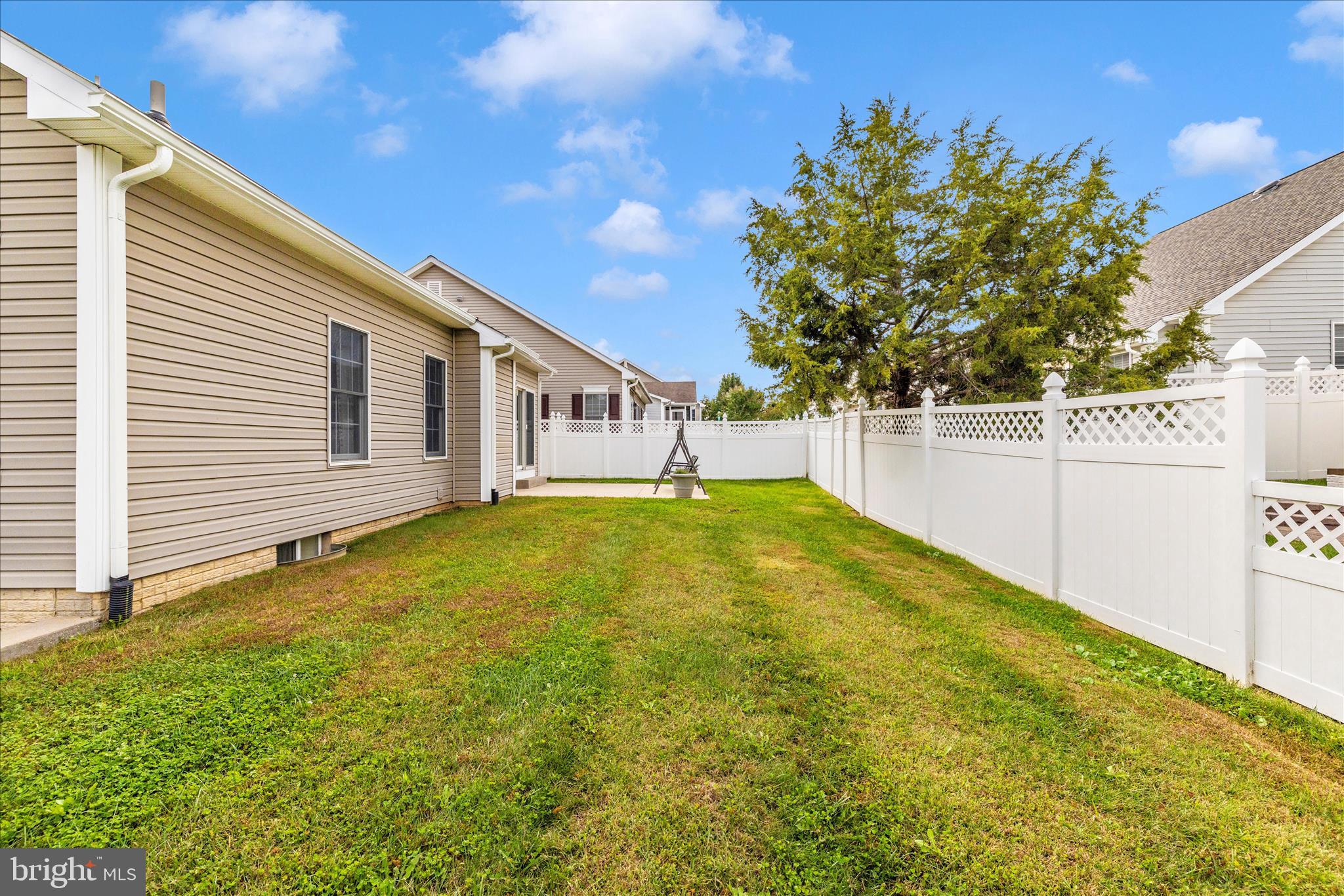 FOXFIELD AT MIDDLETOWN - Residential