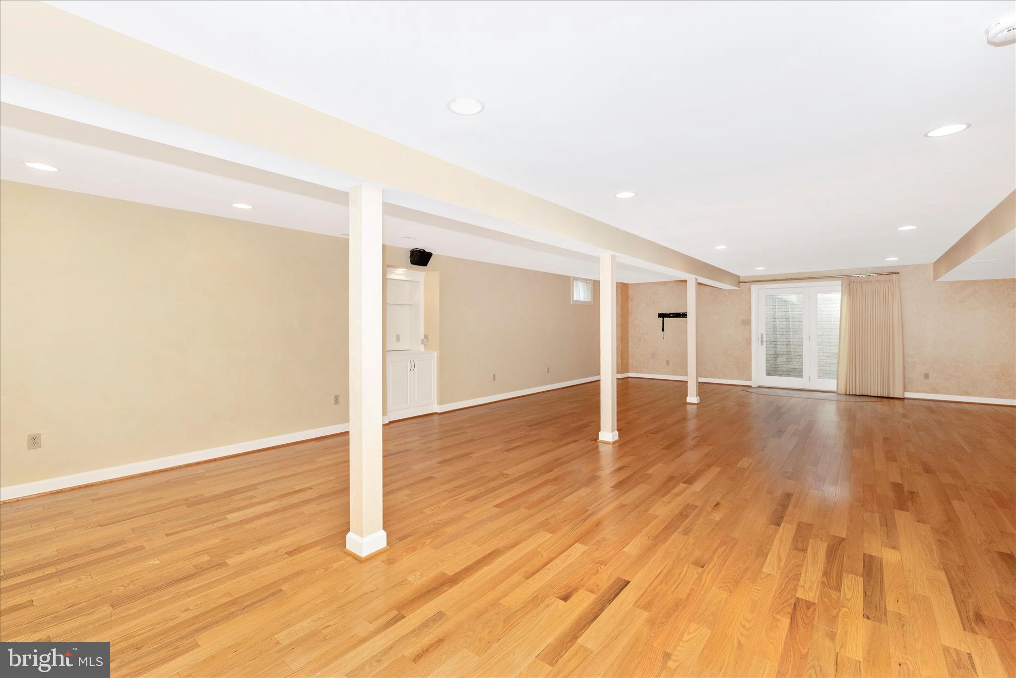 FOXFIELD AT MIDDLETOWN - Residential