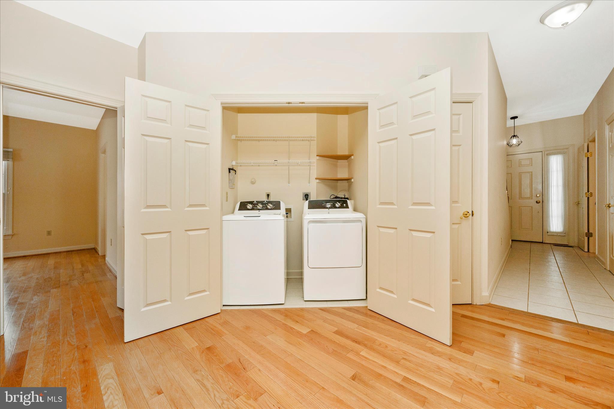 FOXFIELD AT MIDDLETOWN - Residential