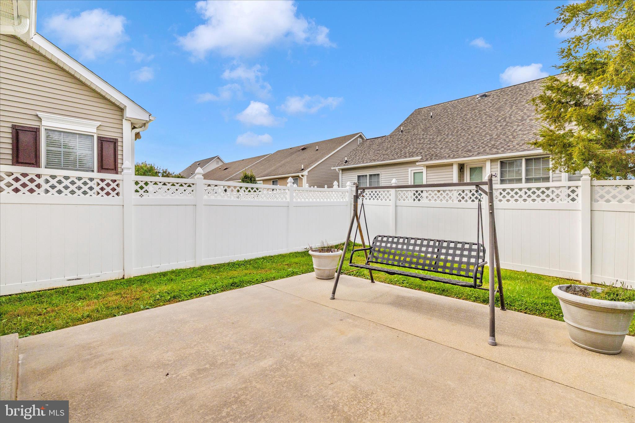 FOXFIELD AT MIDDLETOWN - Residential