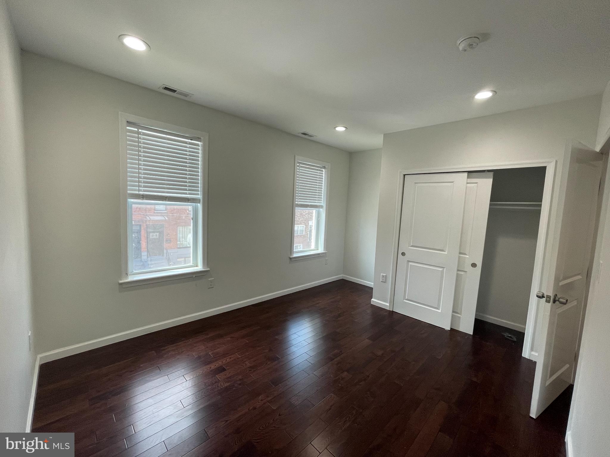 GIRARD ESTATES - Residential Lease