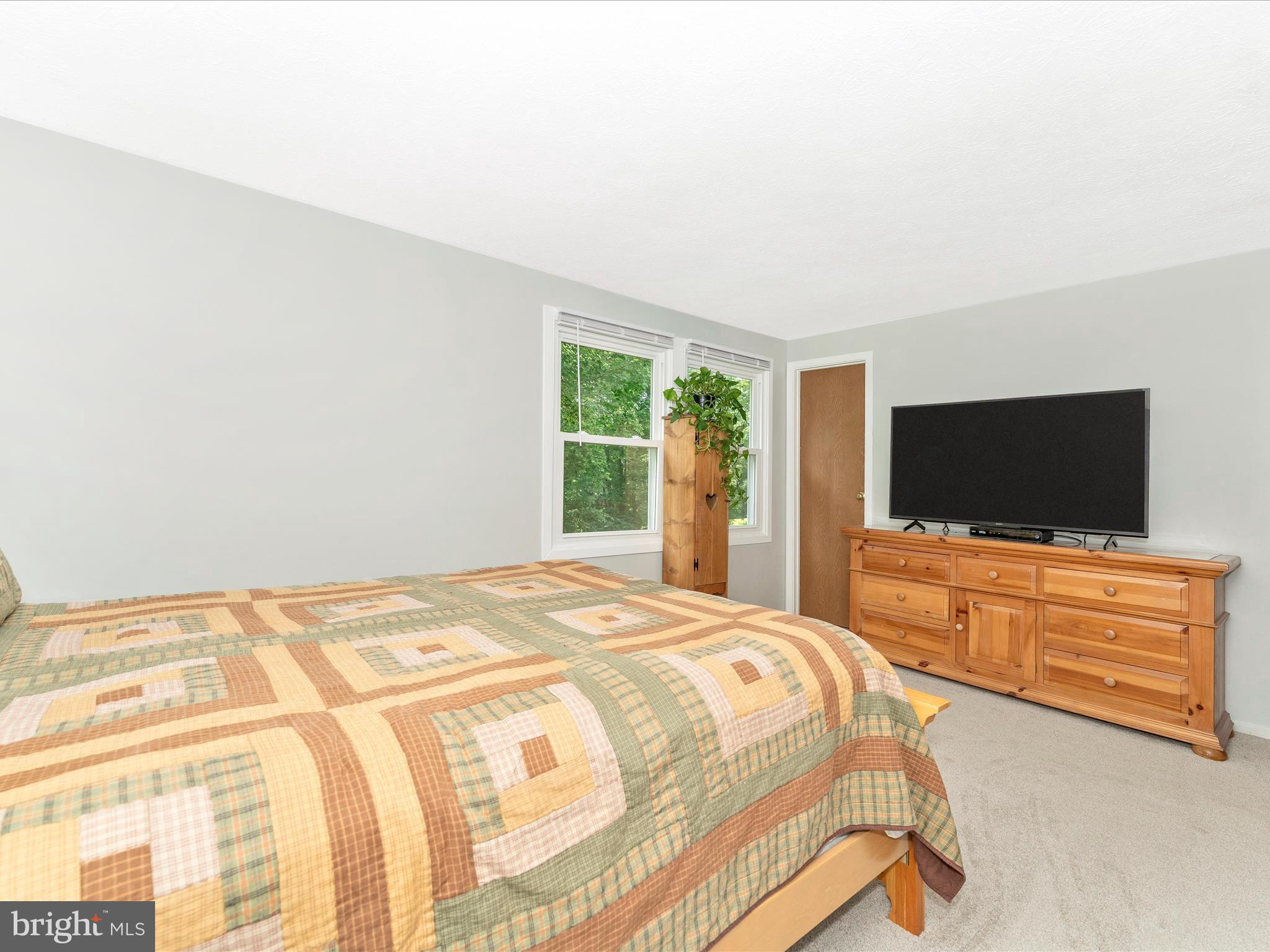 FOUNTAINDALE SOUTH - Residential