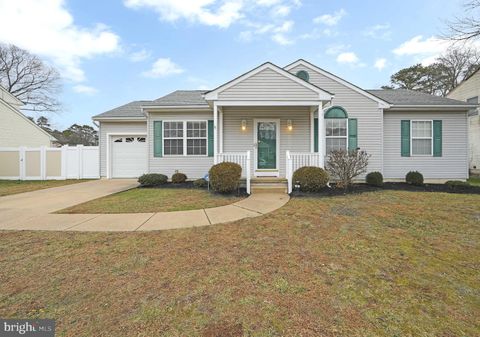 12 HANCOCK LANE BERLIN NJ 08009