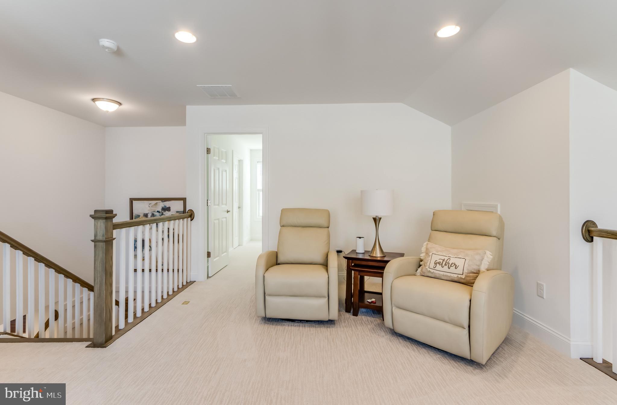 PENINSULA - Residential