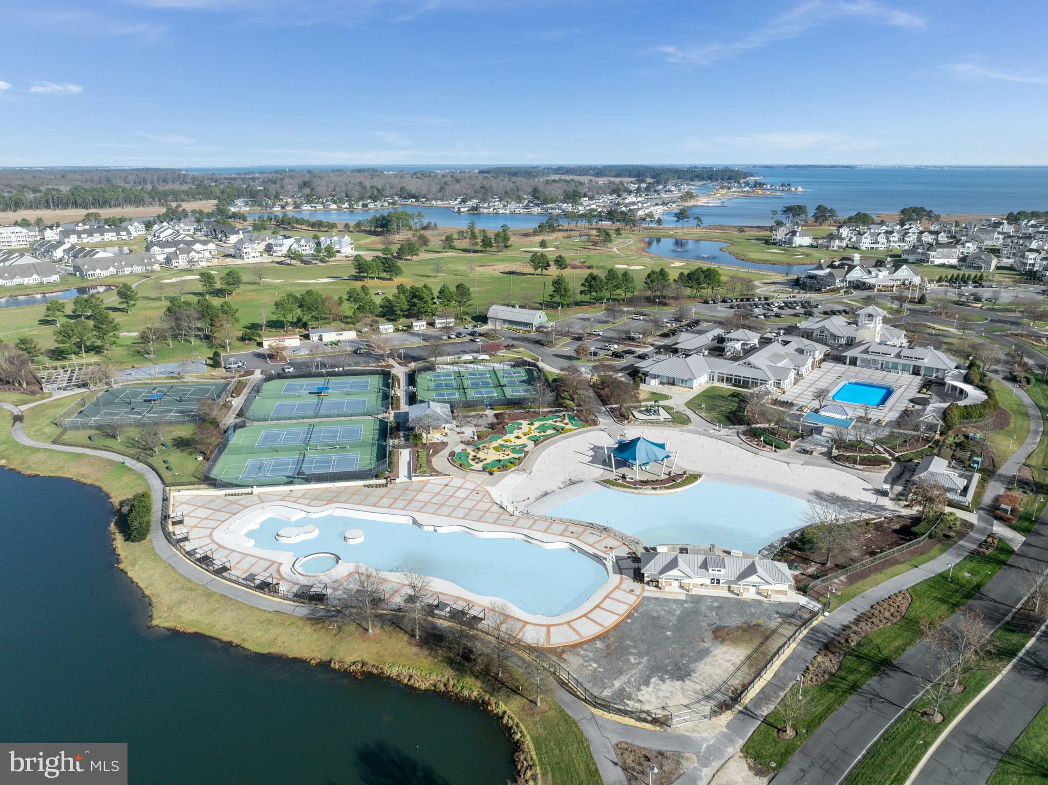 PENINSULA - Residential