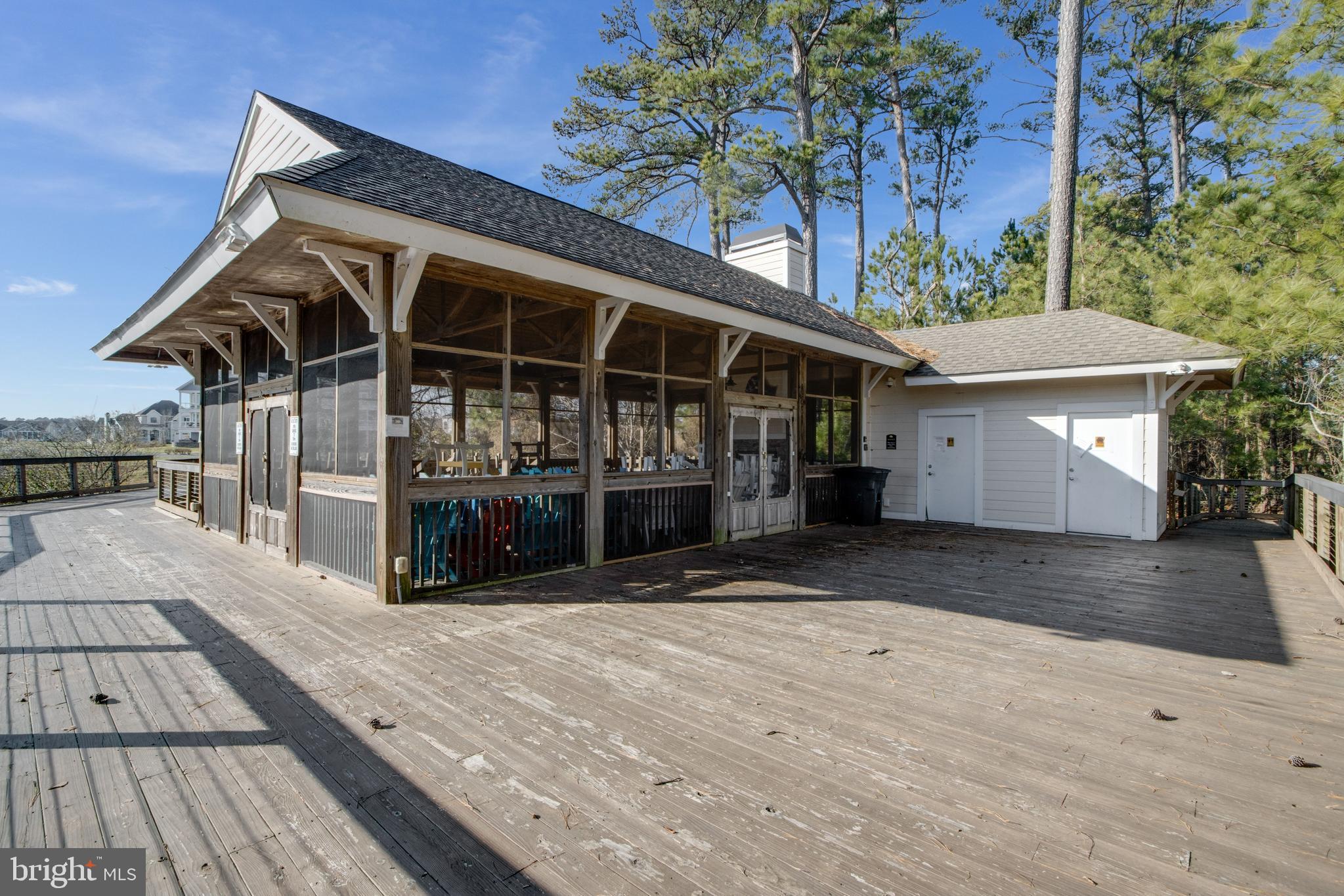 PENINSULA - Residential