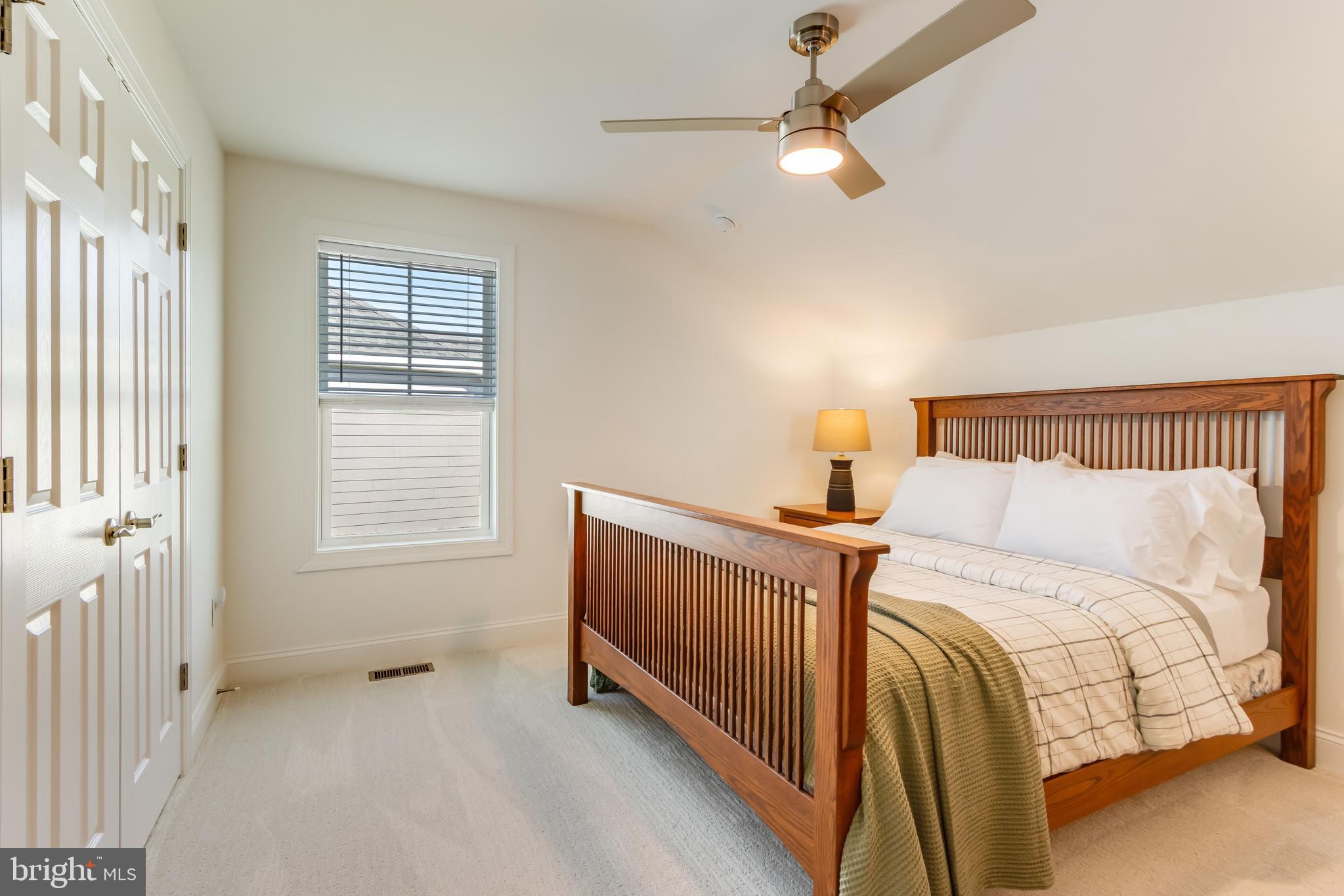 PENINSULA - Residential