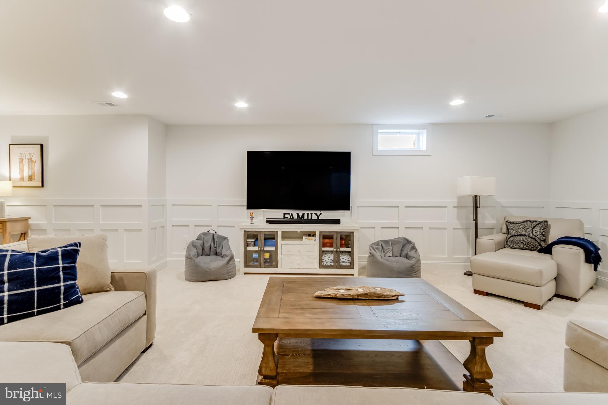 PENINSULA - Residential